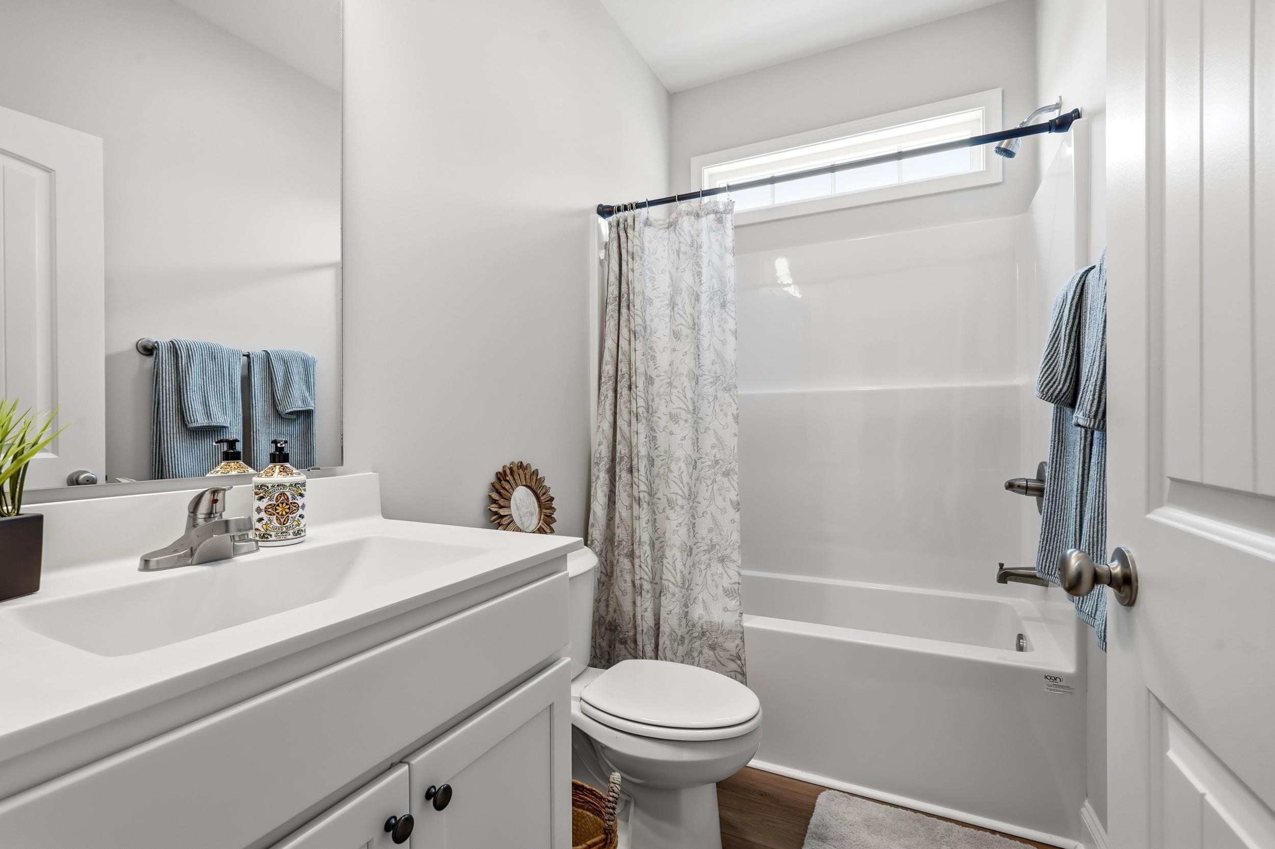 302 Chaff Ct. Property Photo 12