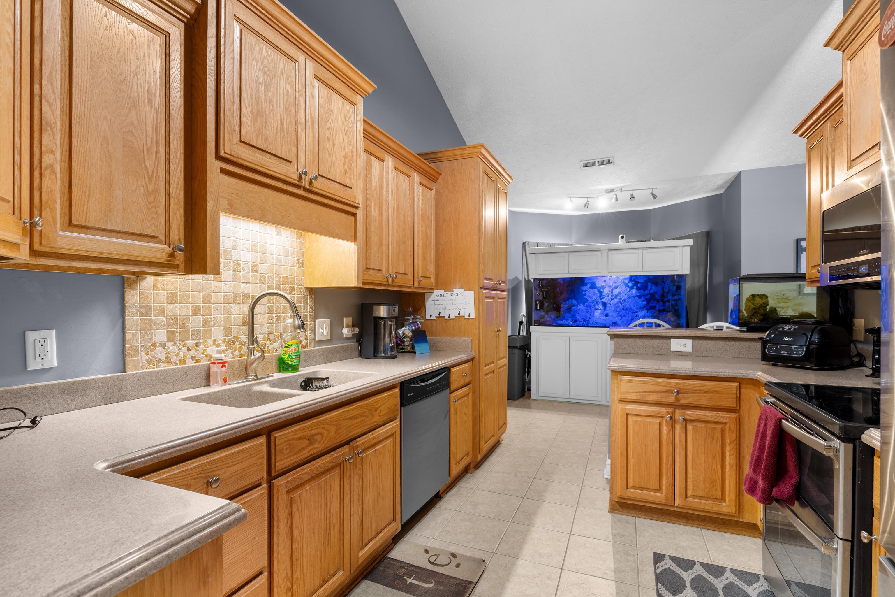 752 Lalton Dr. Property Photo 17