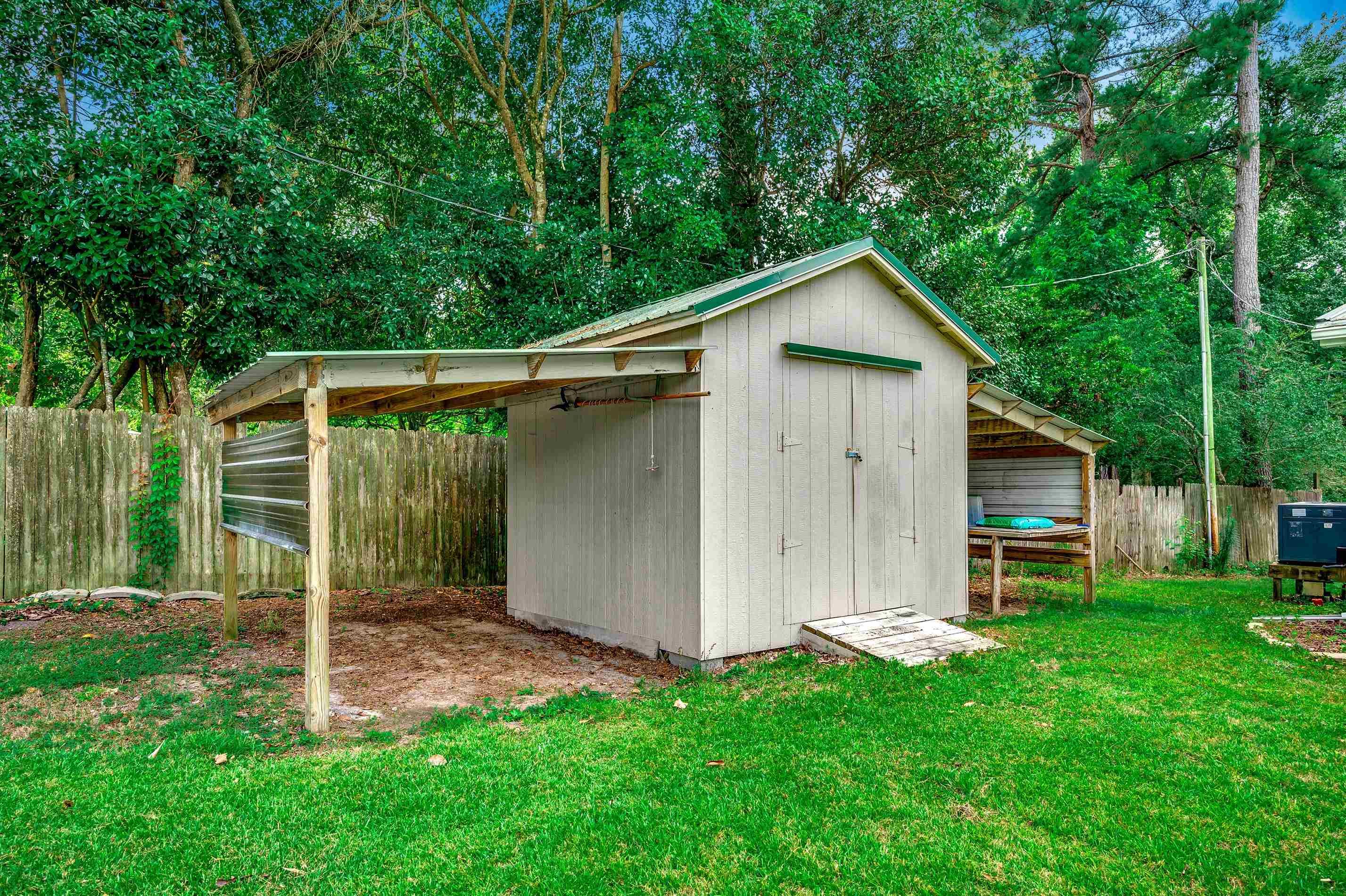 300 Rolling Ridge Dr. Property Photo 27