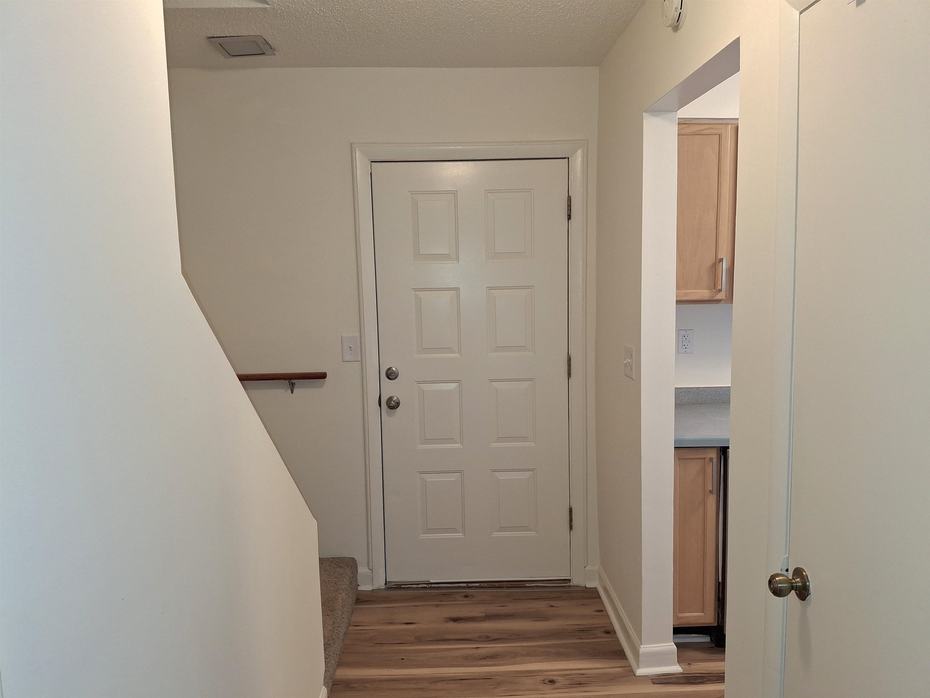 938 Villa Dr. Property Photo 22