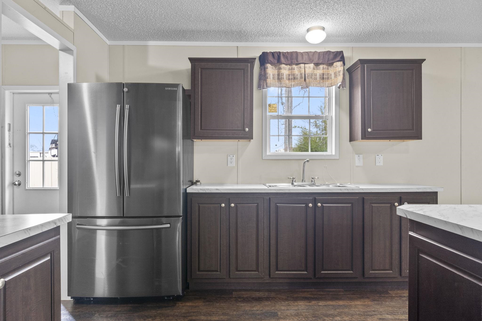 1112 Carolina Cove Property Photo 7