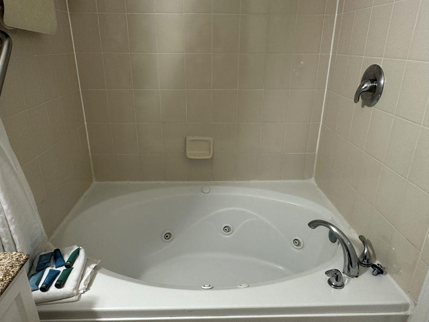 300 North Ocean Blvd. Property Photo 16