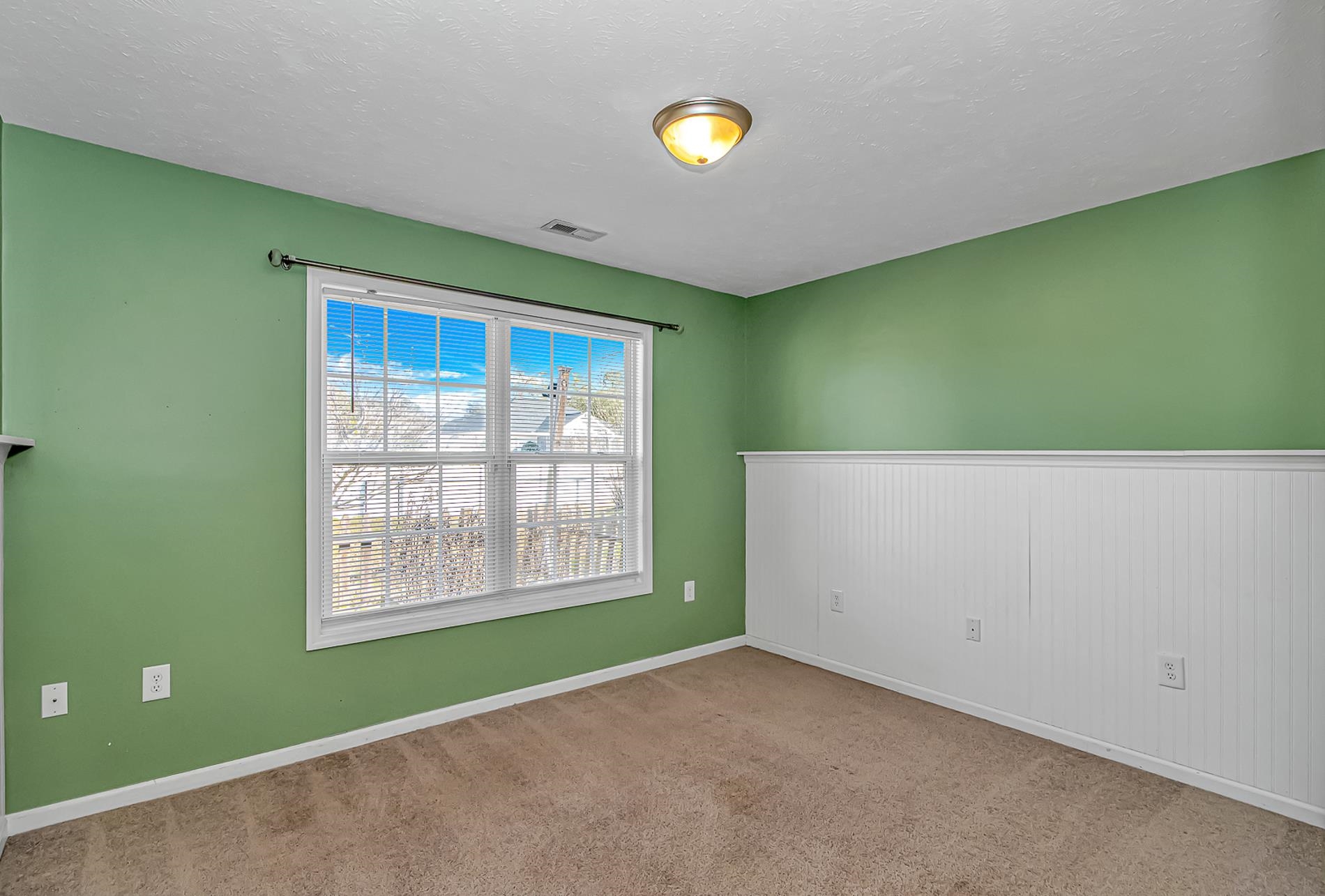 1012 Cadbury Ct. Property Photo 25