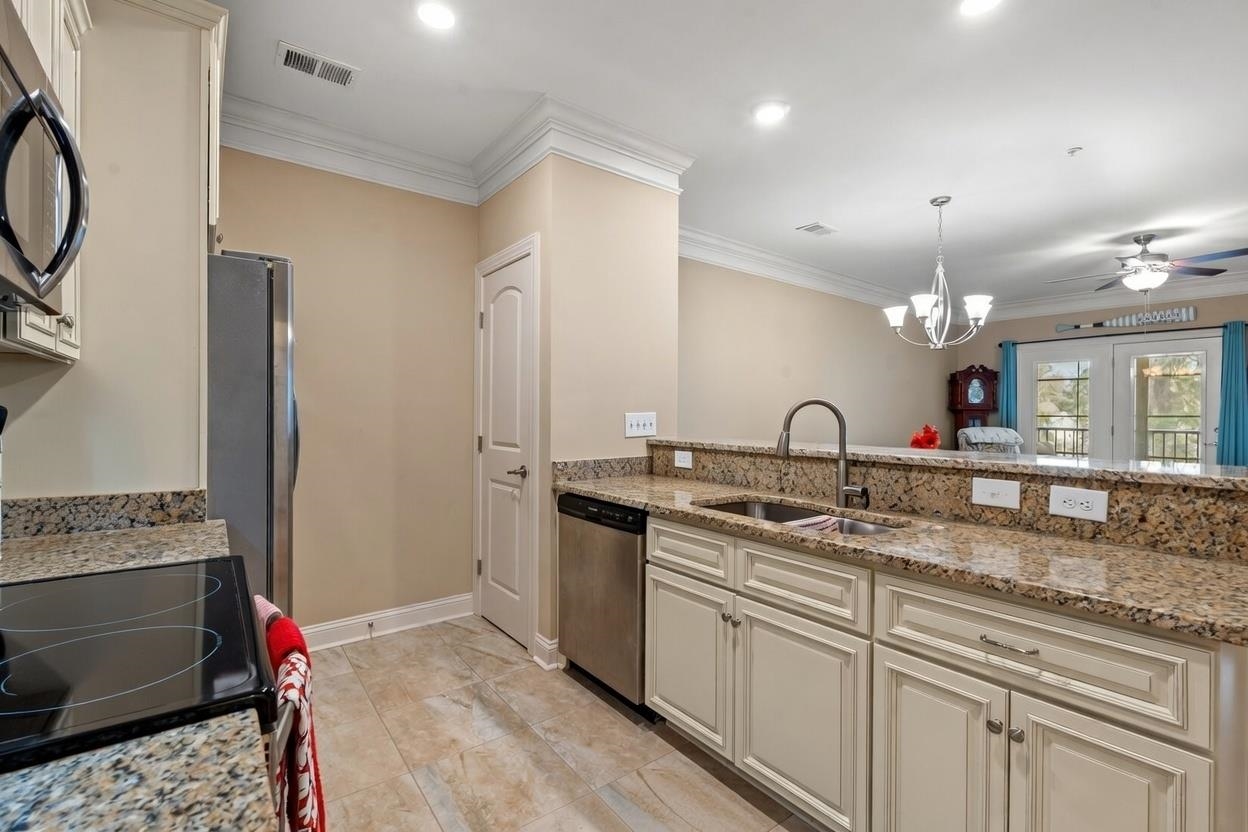 128 Puffin Dr. Property Photo 3