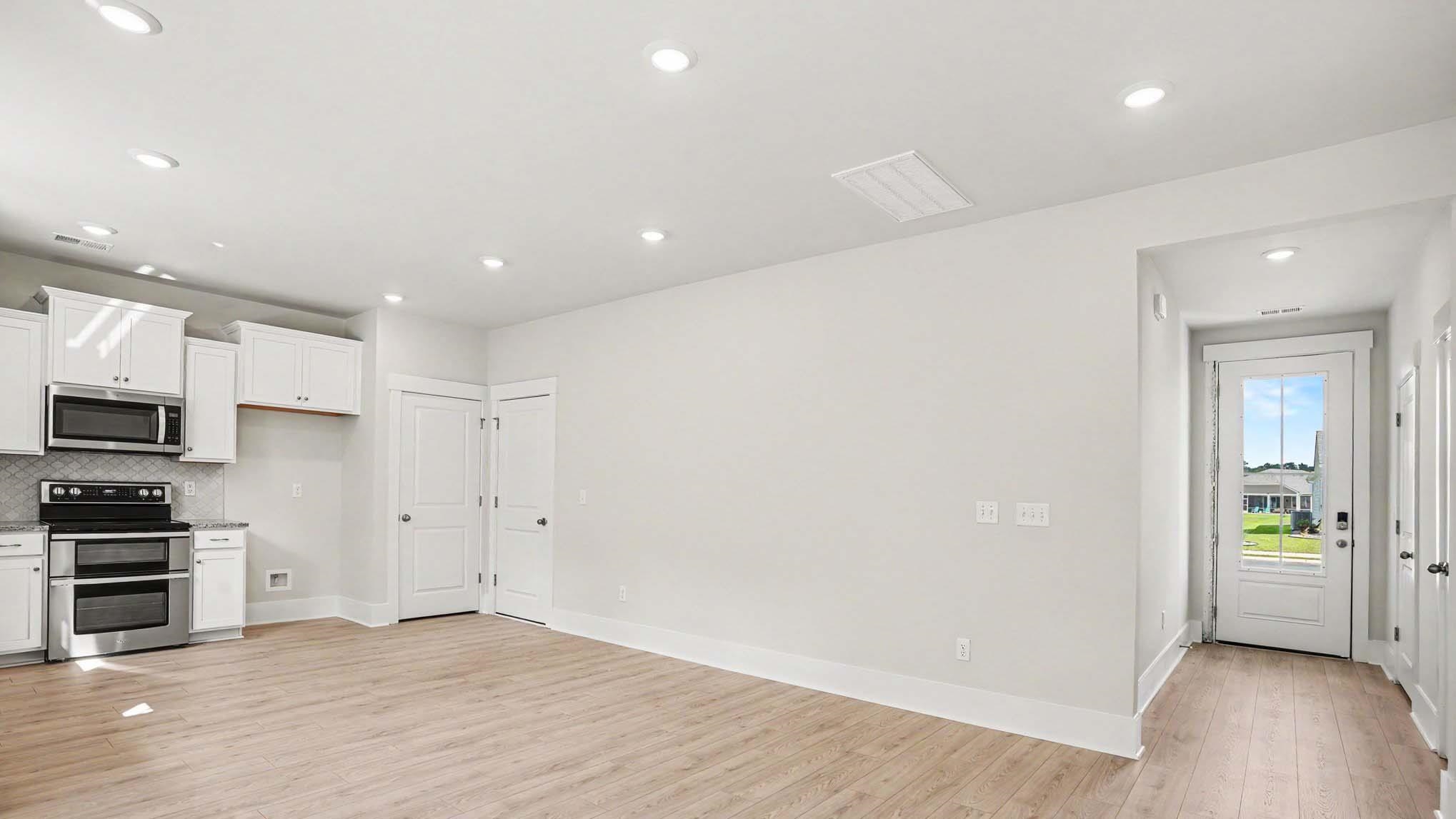 736 Doonbeg Ct. Property Photo 2