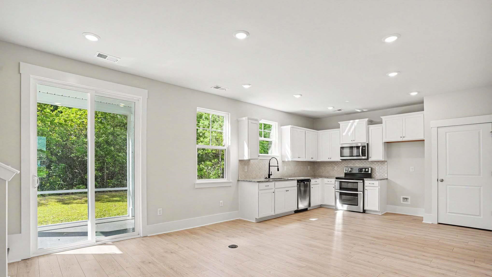 736 Doonbeg Ct. Property Photo 4