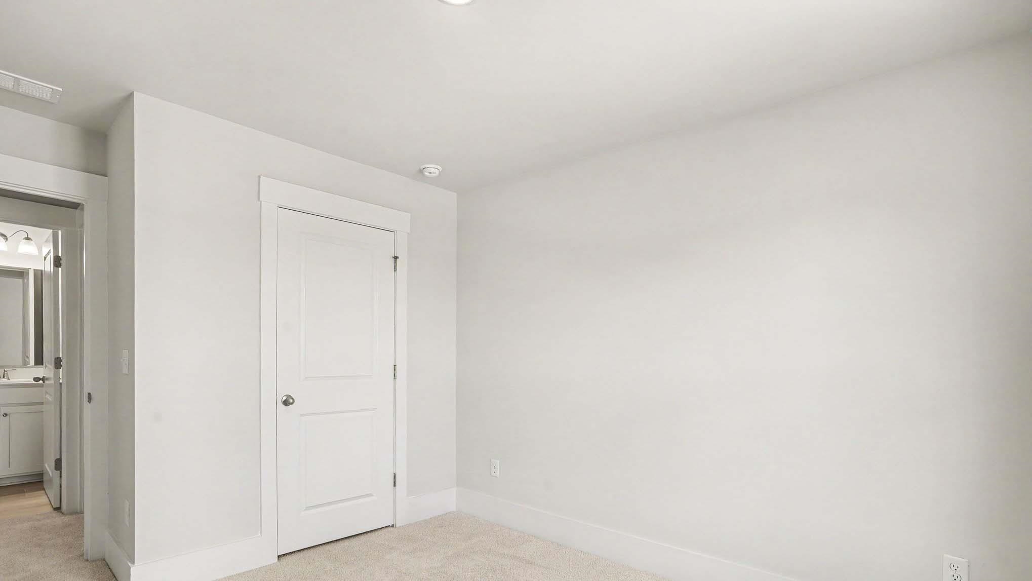 736 Doonbeg Ct. Property Photo 18