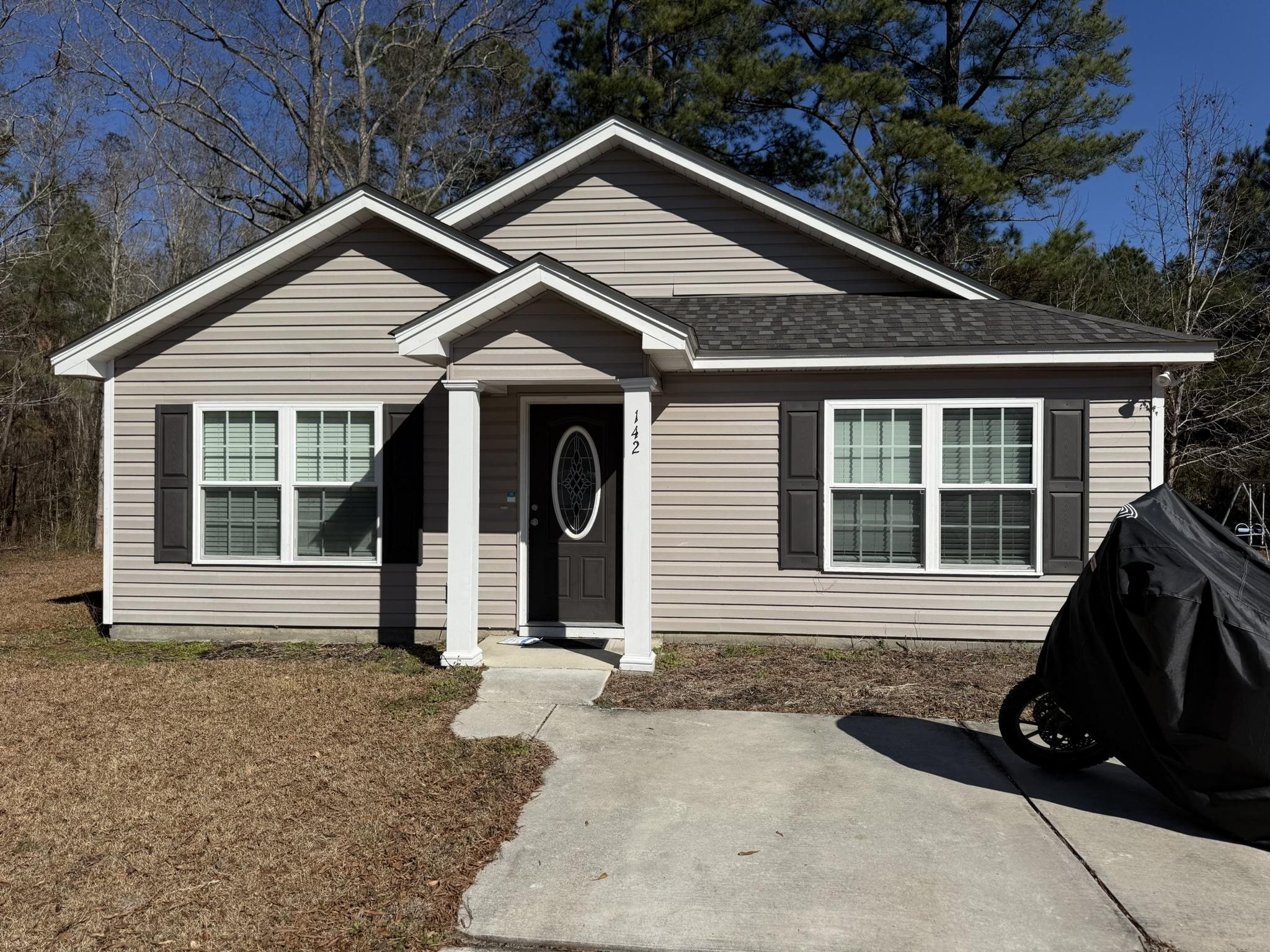 142 Desurrency Ct. Property Photo 2