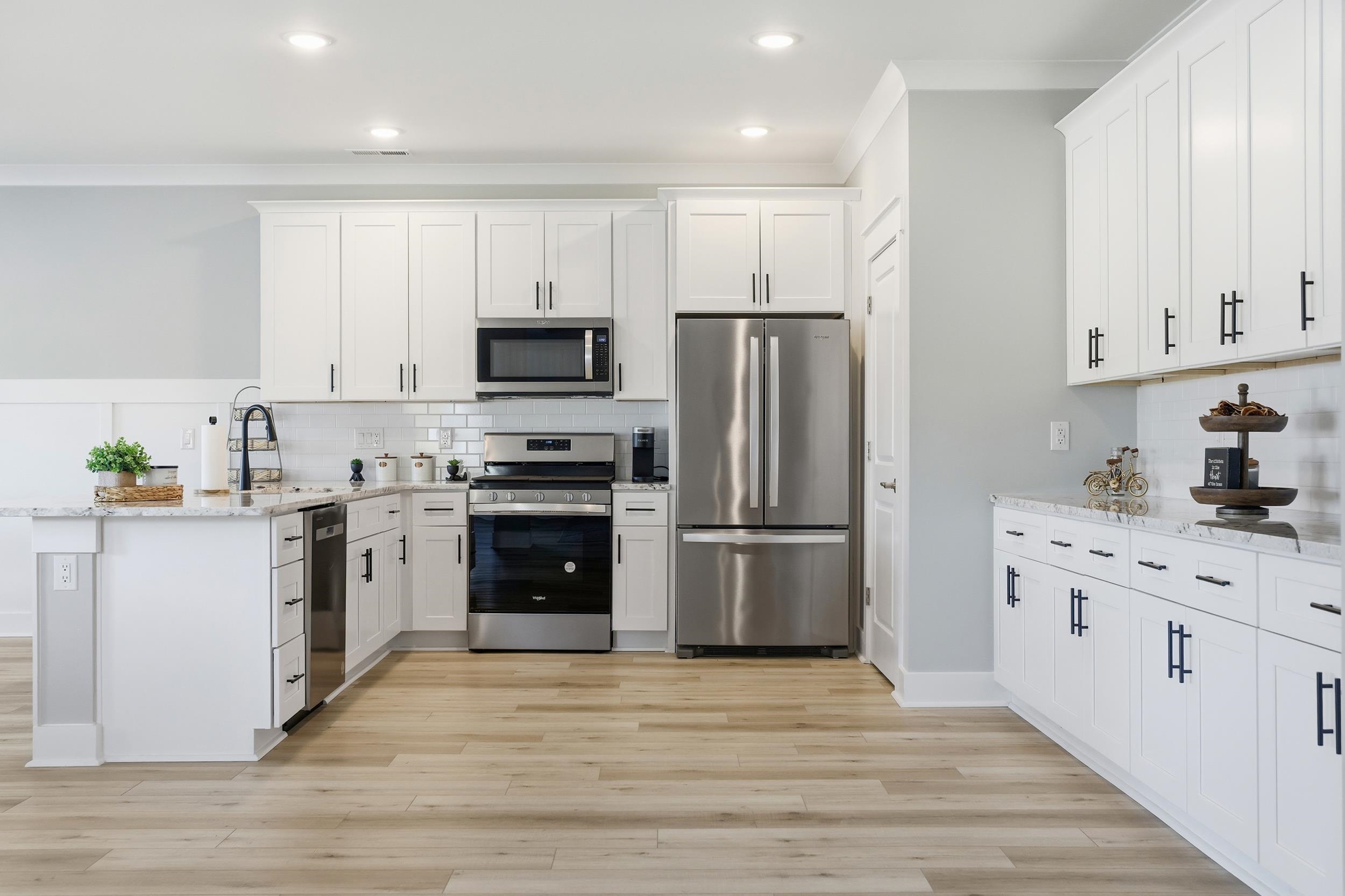 205 Mckeaige Ct. Property Photo 6