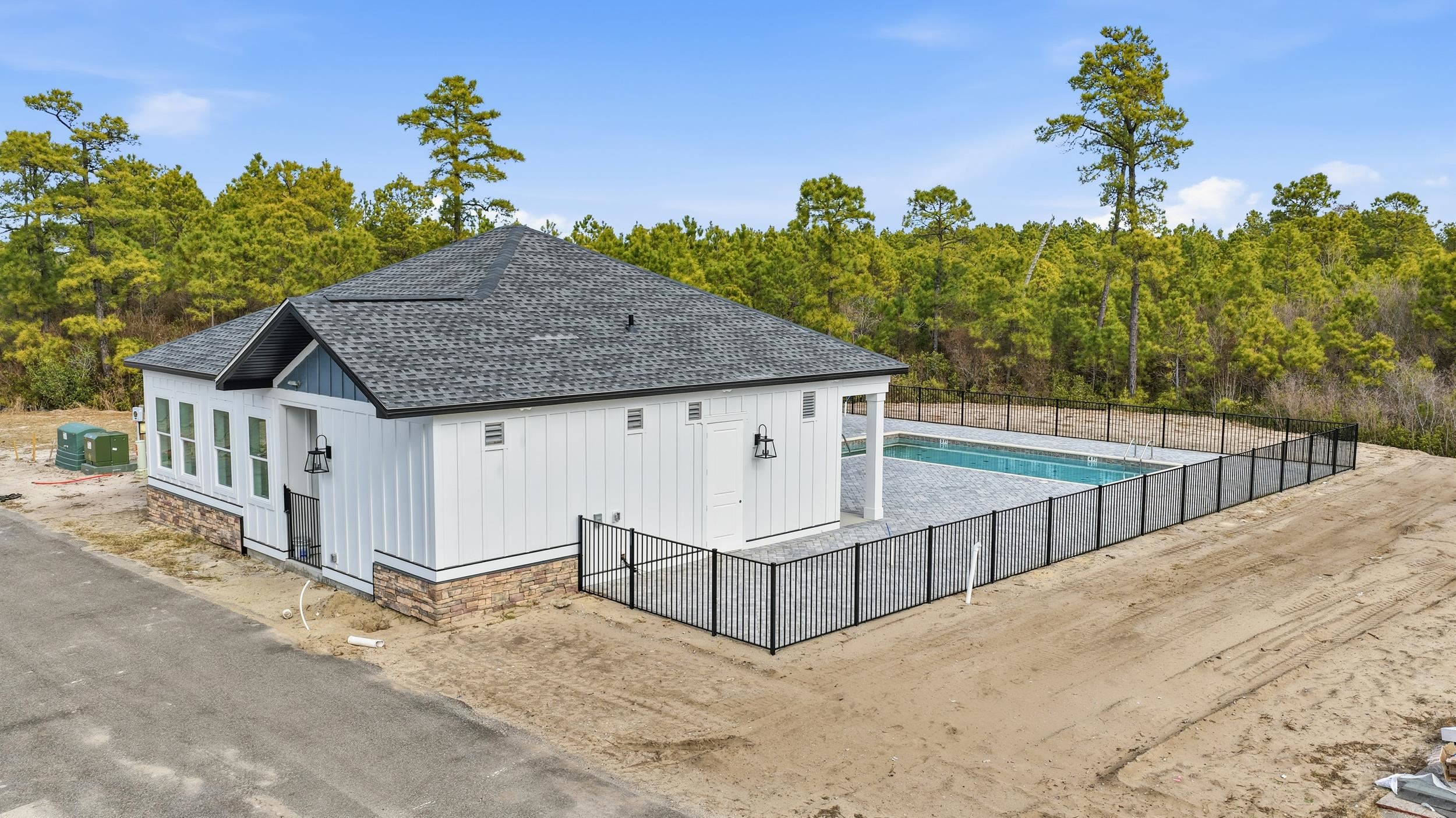 205 Mckeaige Ct. Property Photo 33