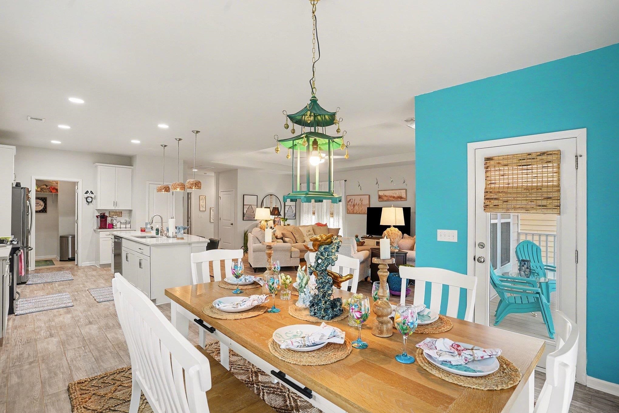 330 Splendor Circle Property Photo 8