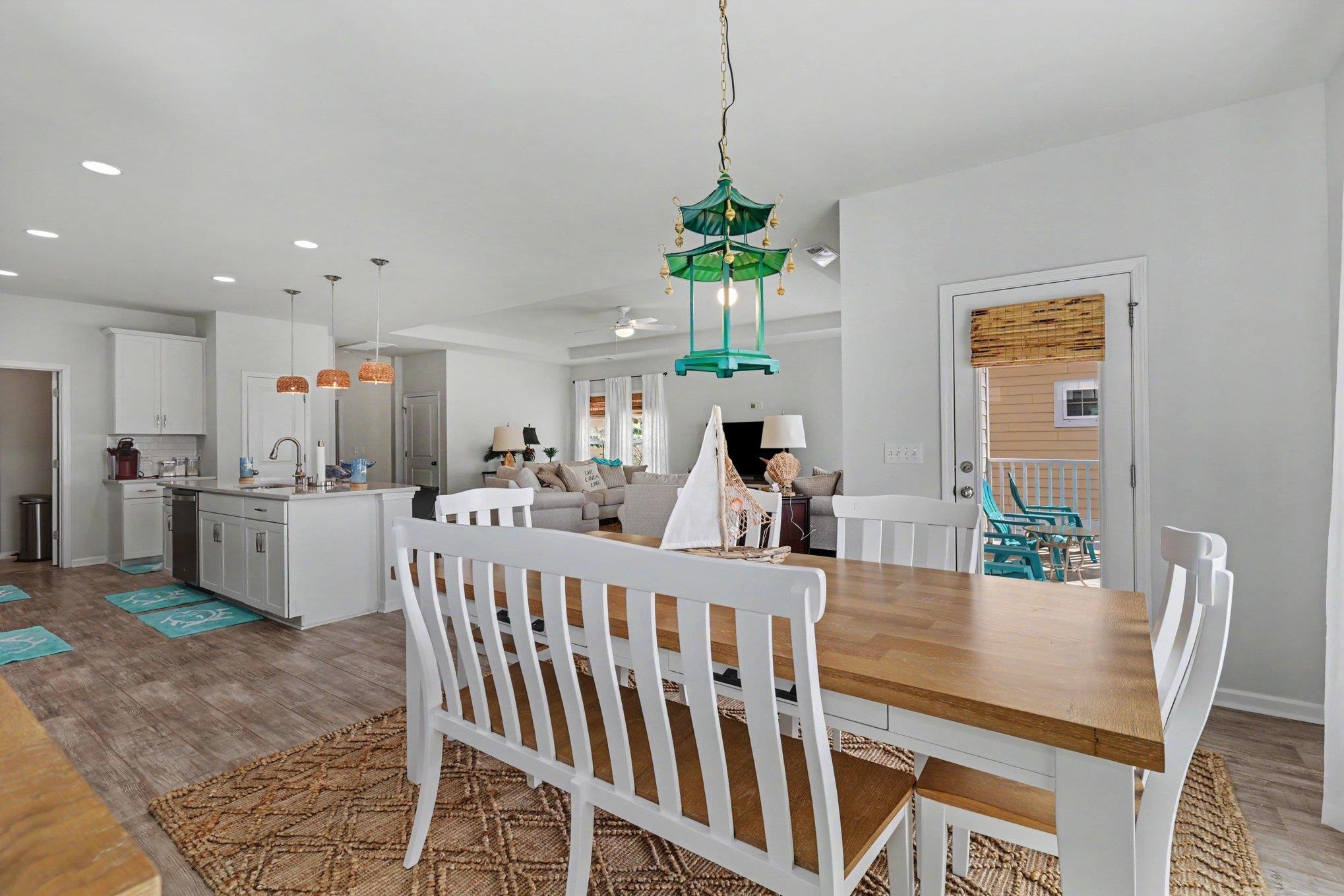 330 Splendor Circle Property Photo 11