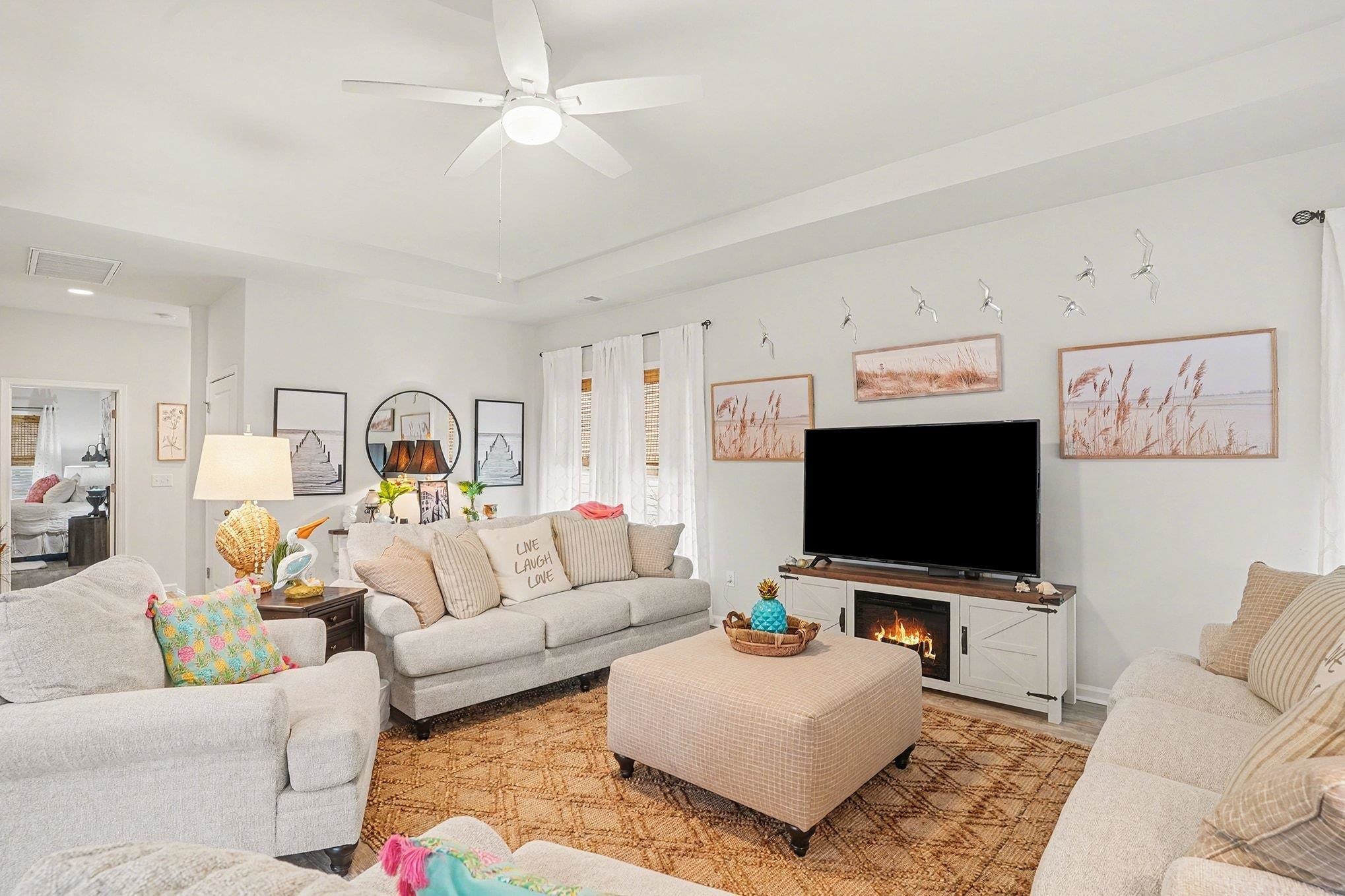 330 Splendor Circle Property Photo 14