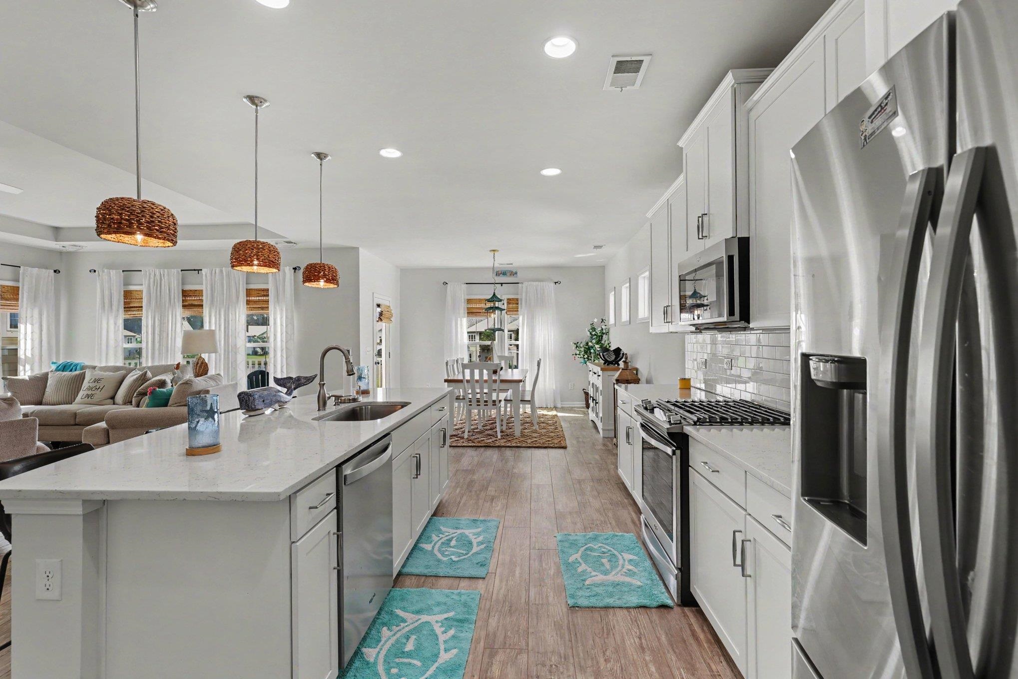 330 Splendor Circle Property Photo 14