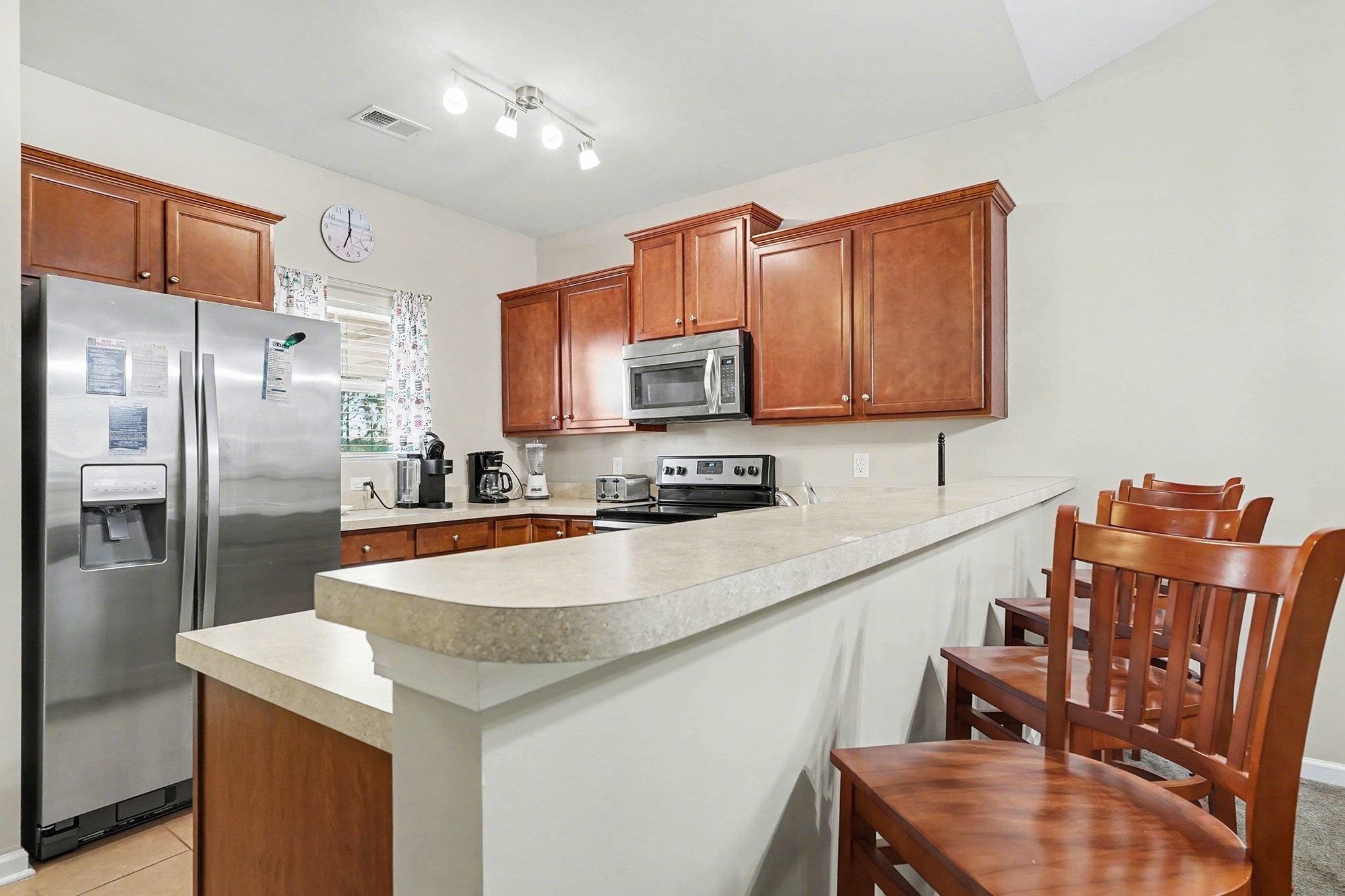 6253 Catalina Dr. Property Photo 12