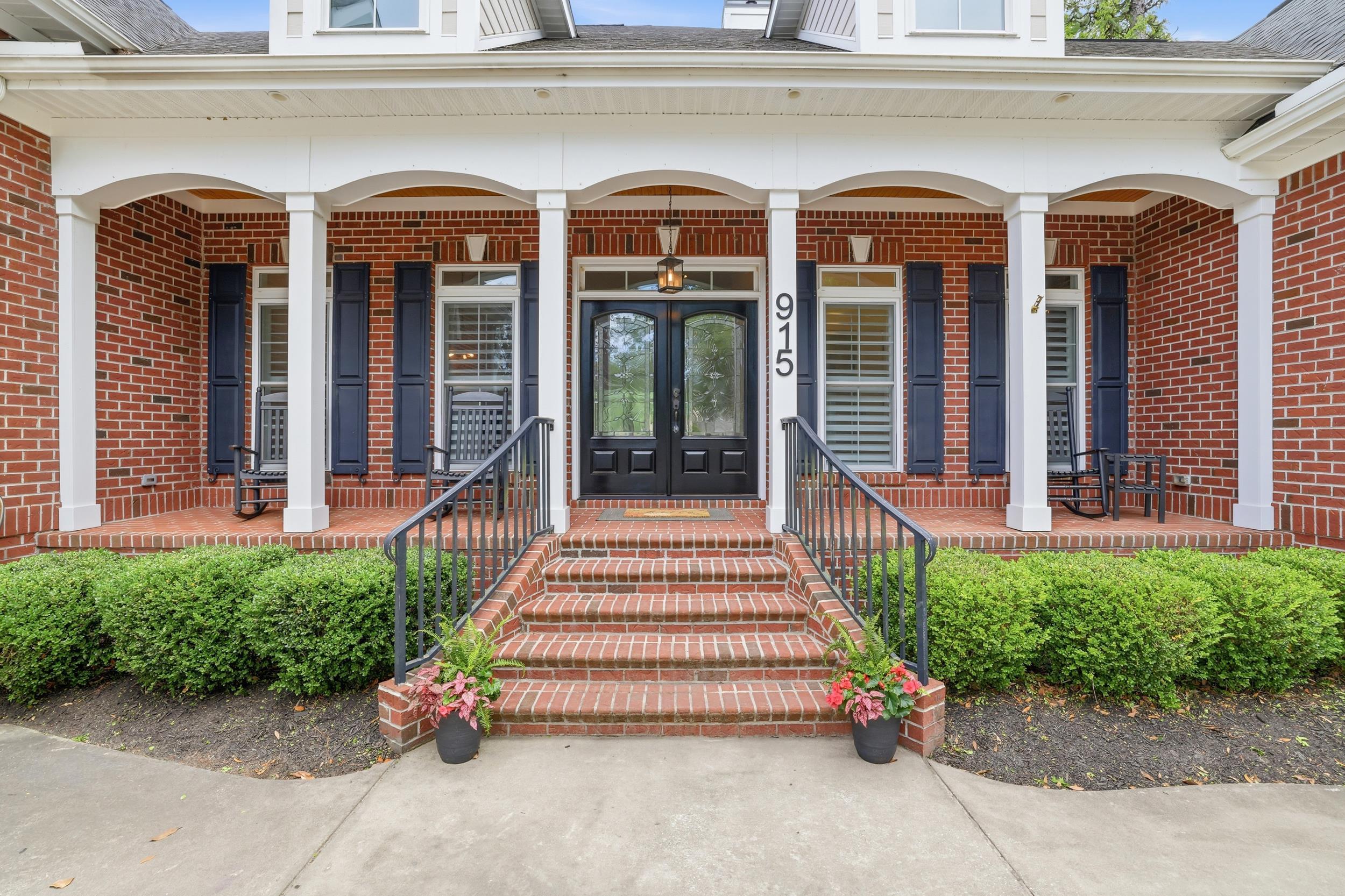 915 Preservation Circle Property Photo 7