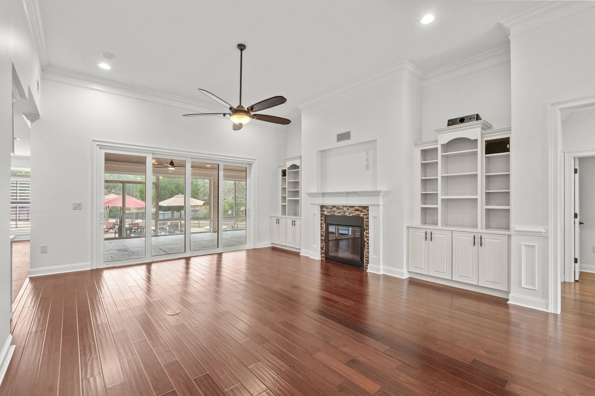915 Preservation Circle Property Photo 11