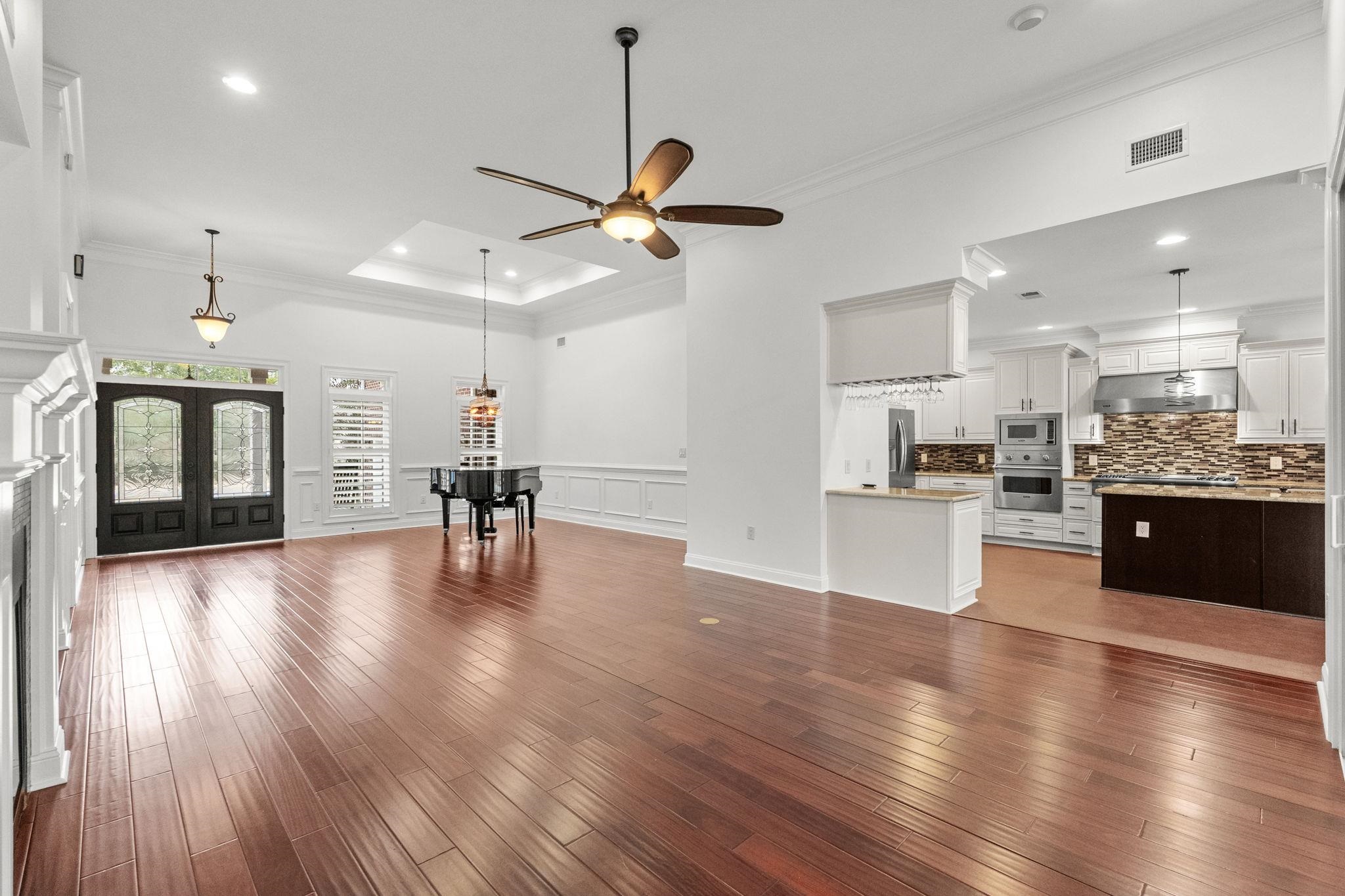 915 Preservation Circle Property Photo 14