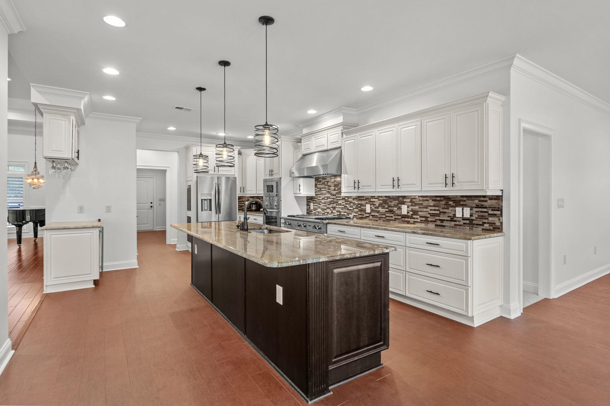 915 Preservation Circle Property Photo 32