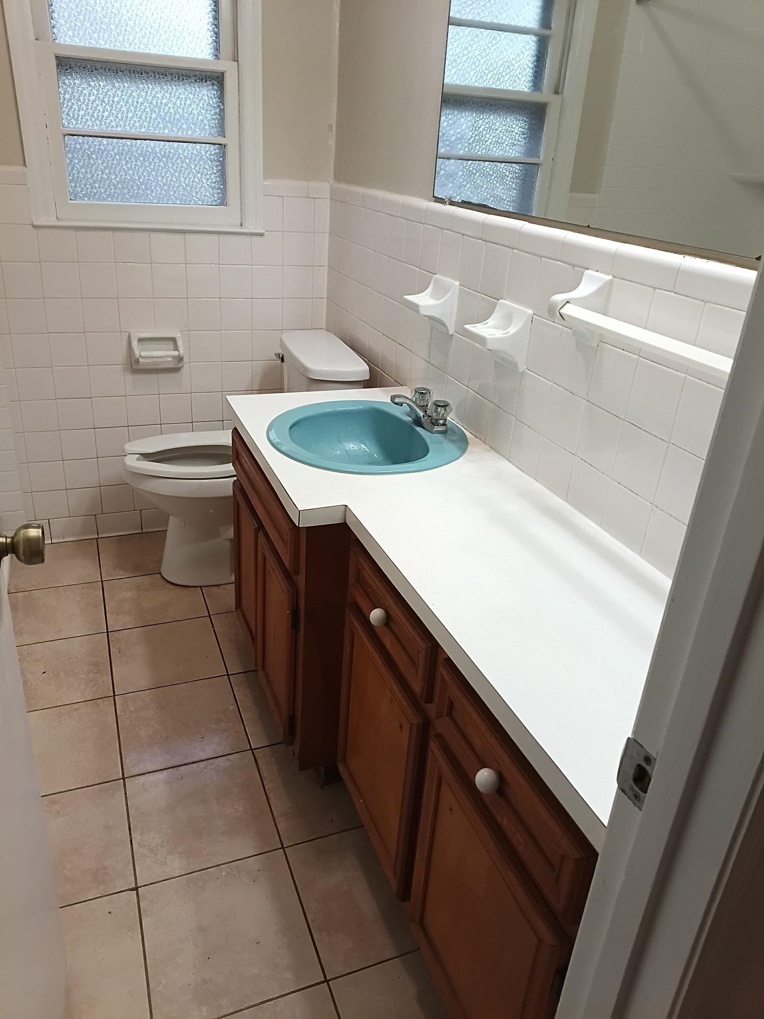 4625 Graham St. Property Photo 7