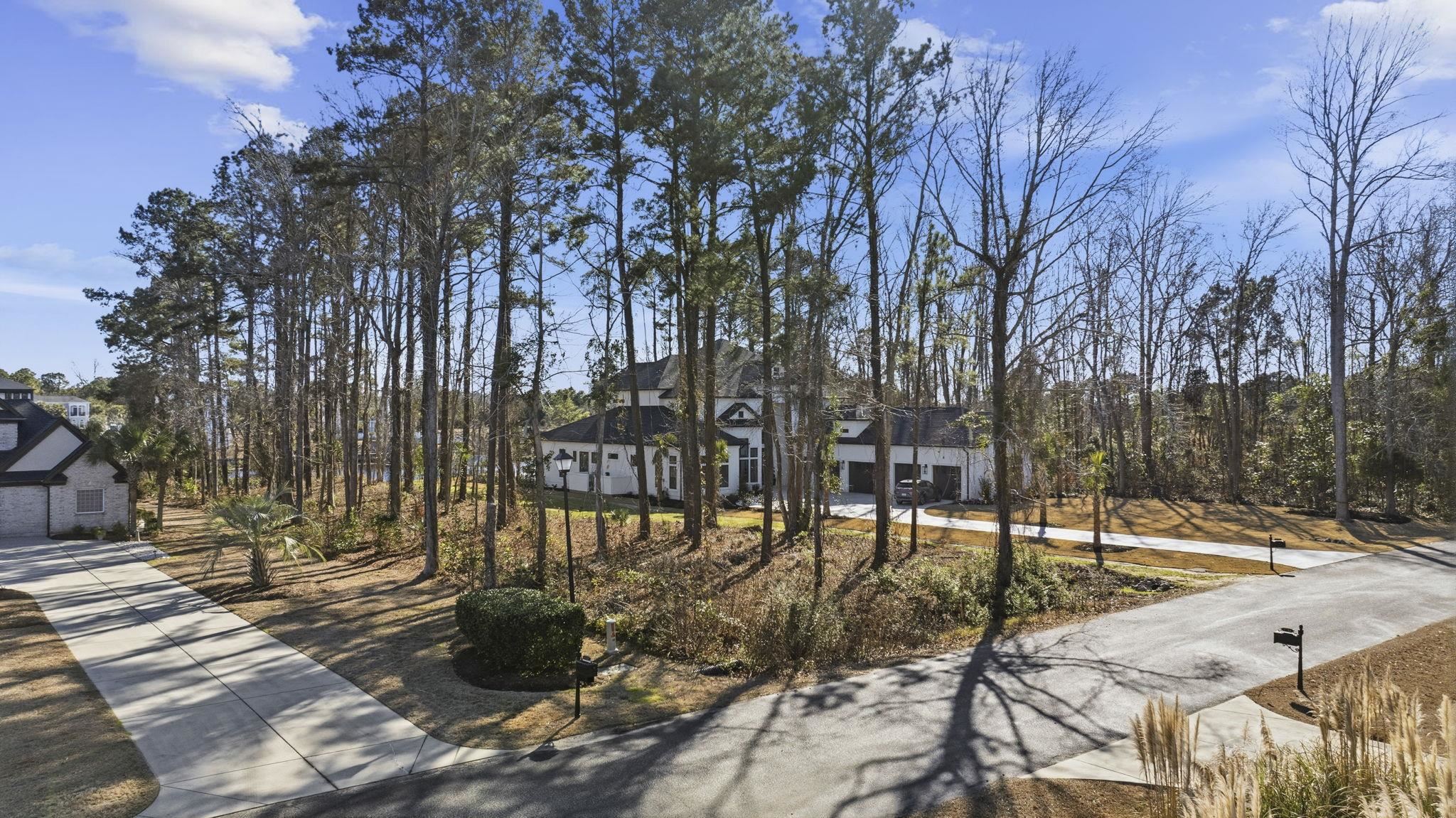 9789 Anchor Dr. Property Photo 4