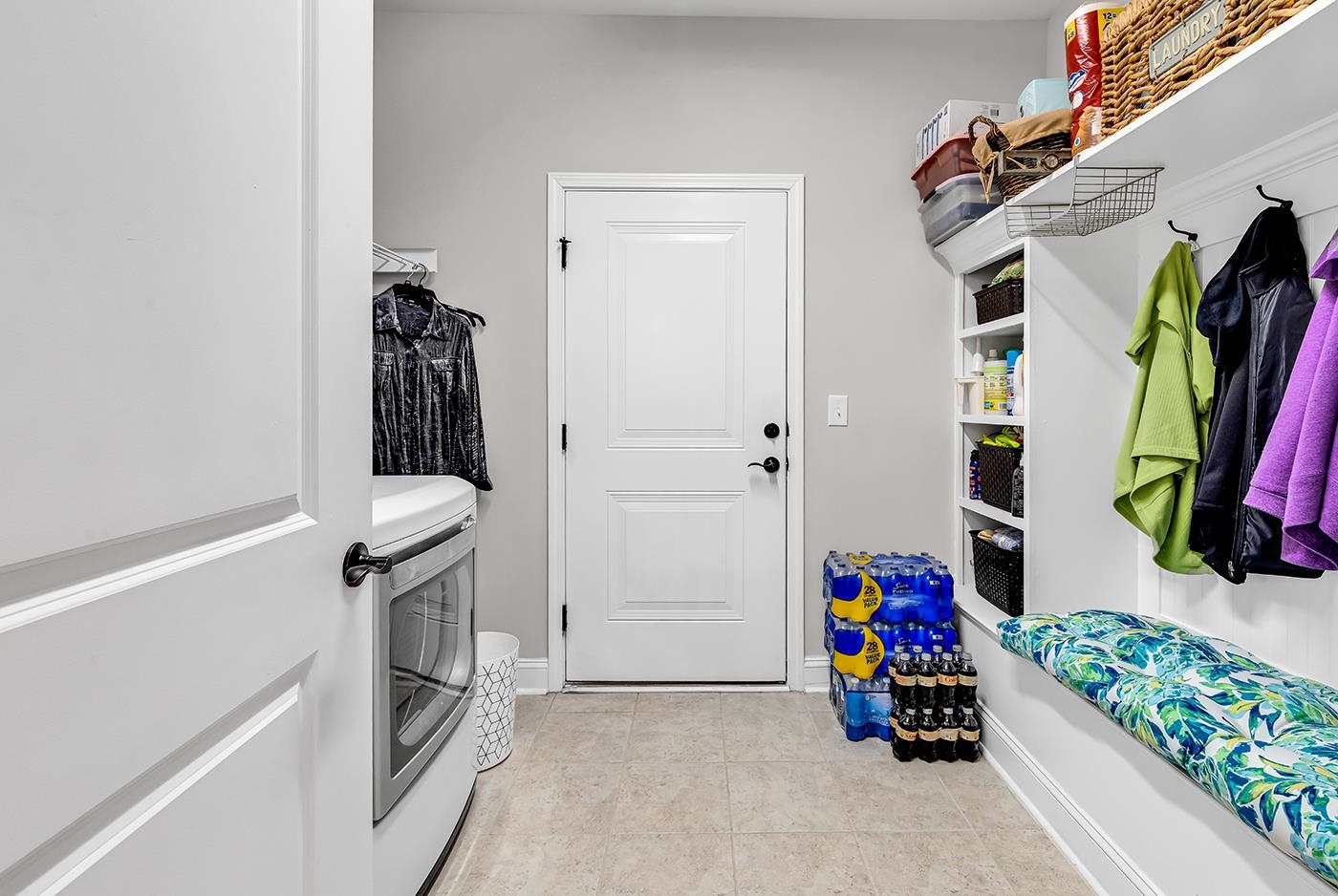 6060 Trieste St. Property Photo 33