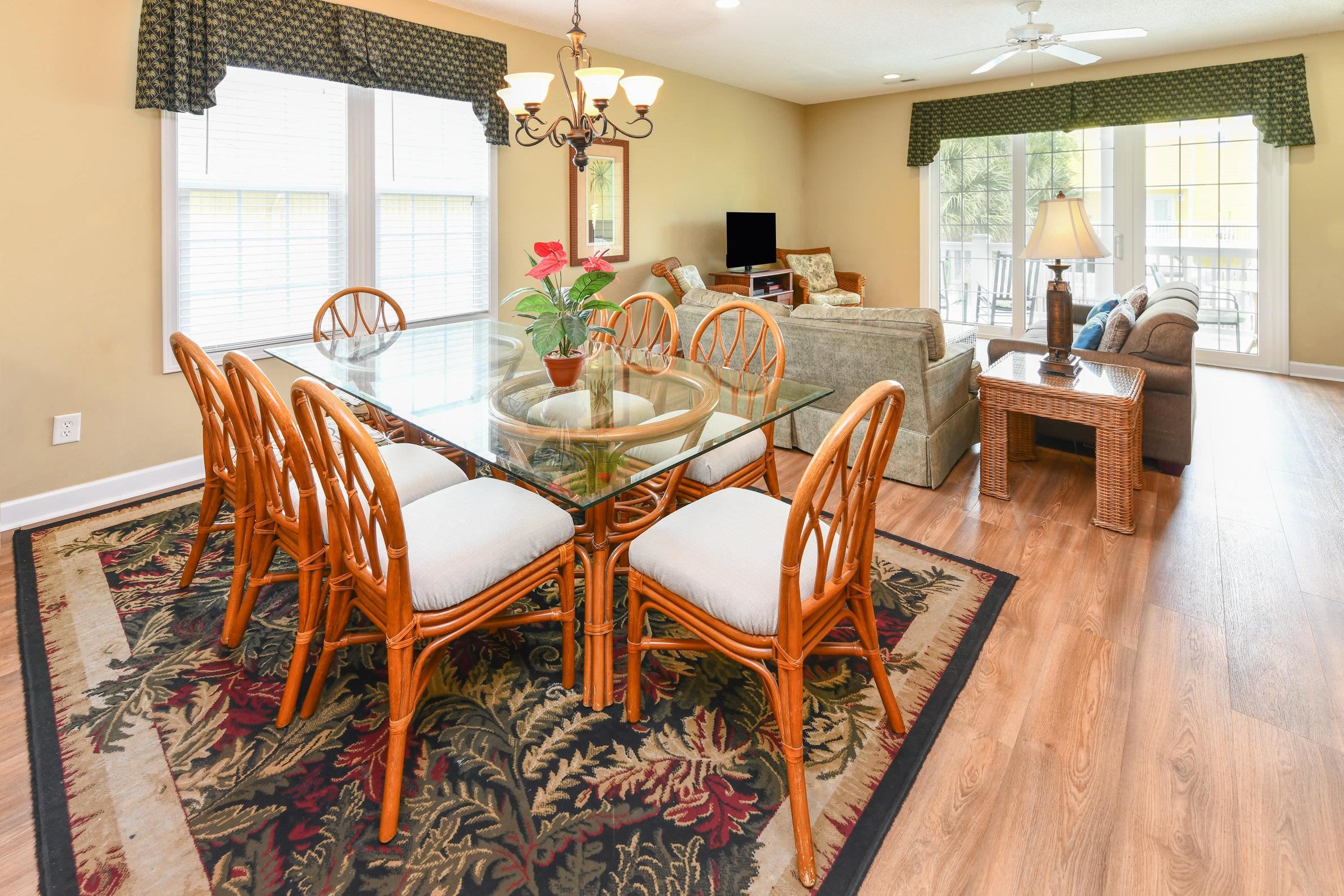 118 A 14th Ave. N Property Photo 3