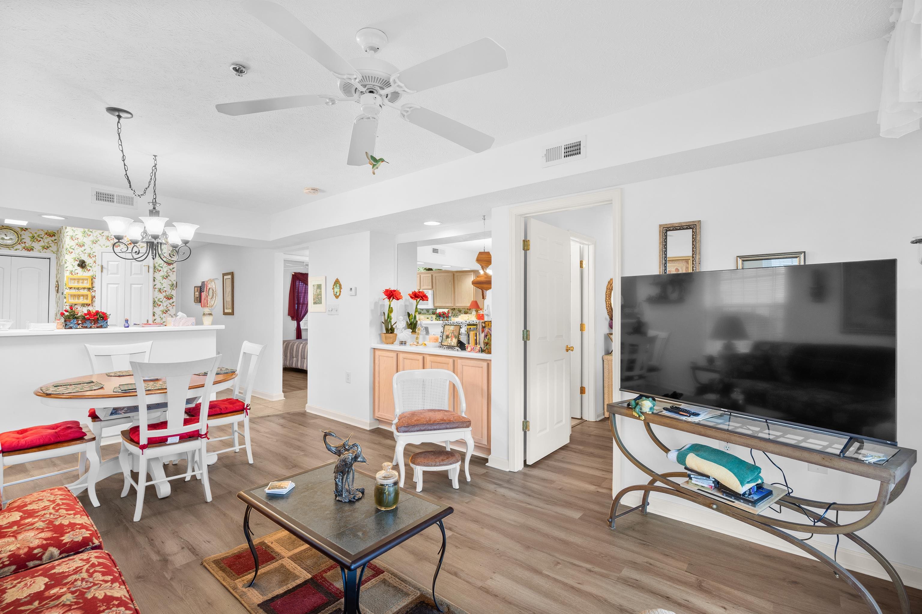 577 Blue River Ct. Property Photo 15