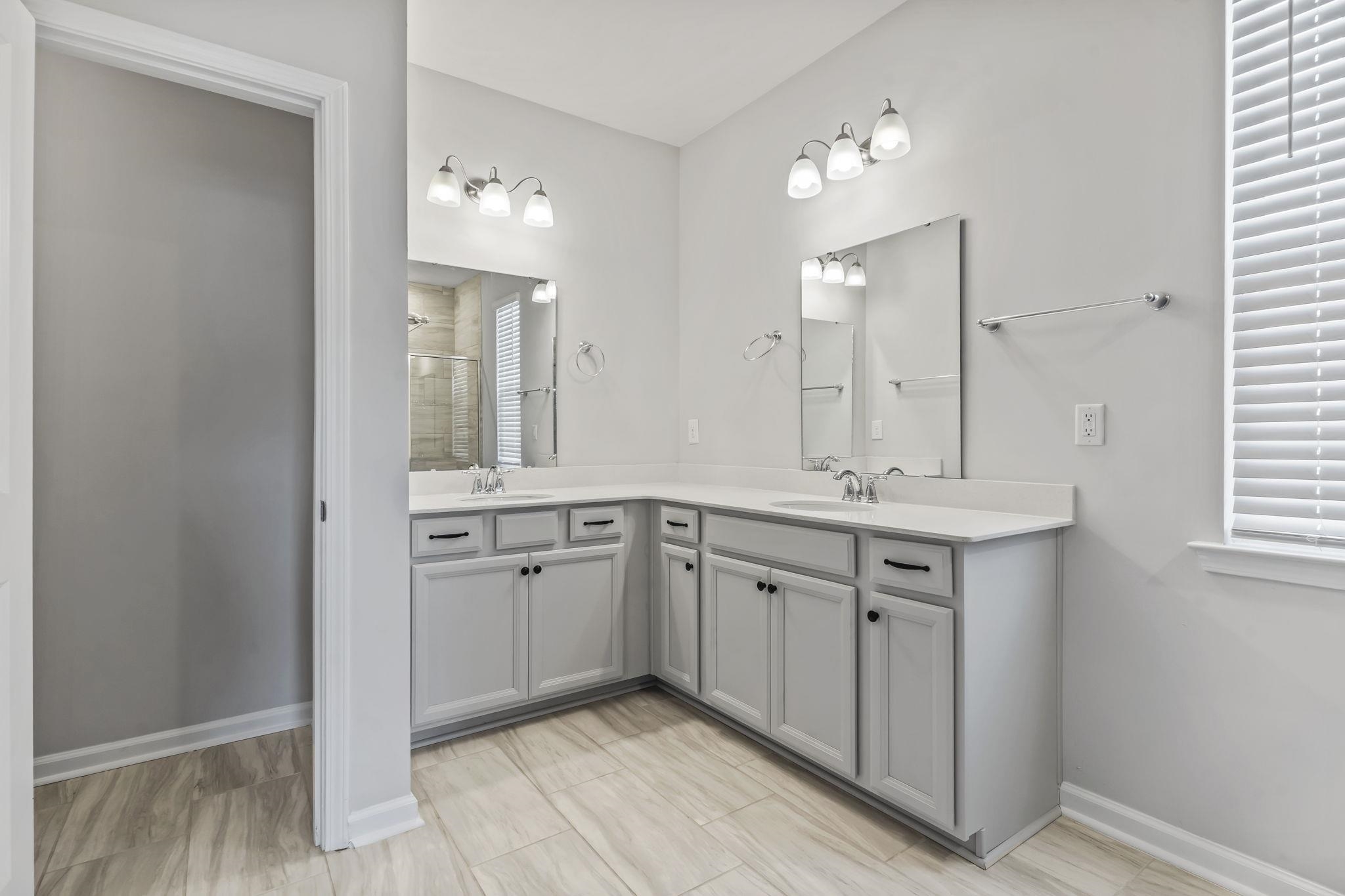 135 Atlantic Breeze Dr. Property Photo 17