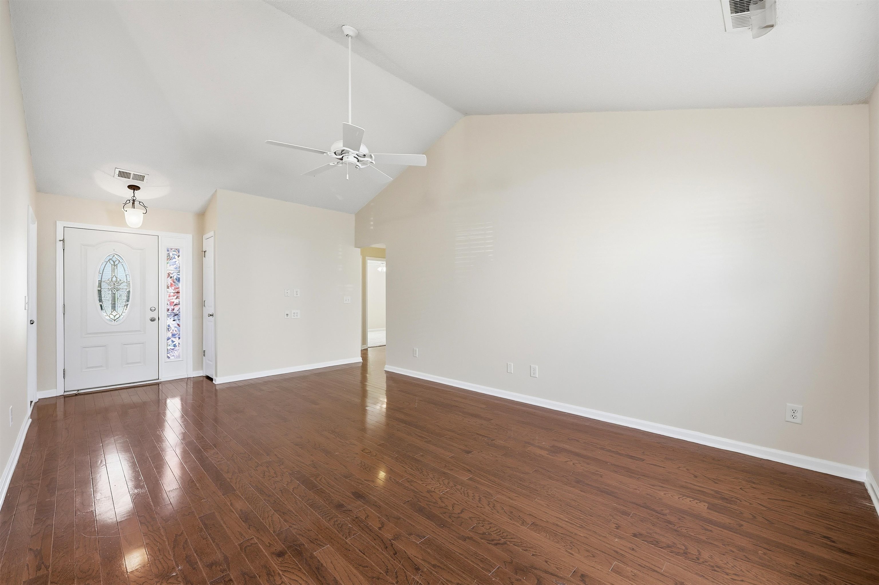 1193 Jumper Trail Circle Property Photo 4