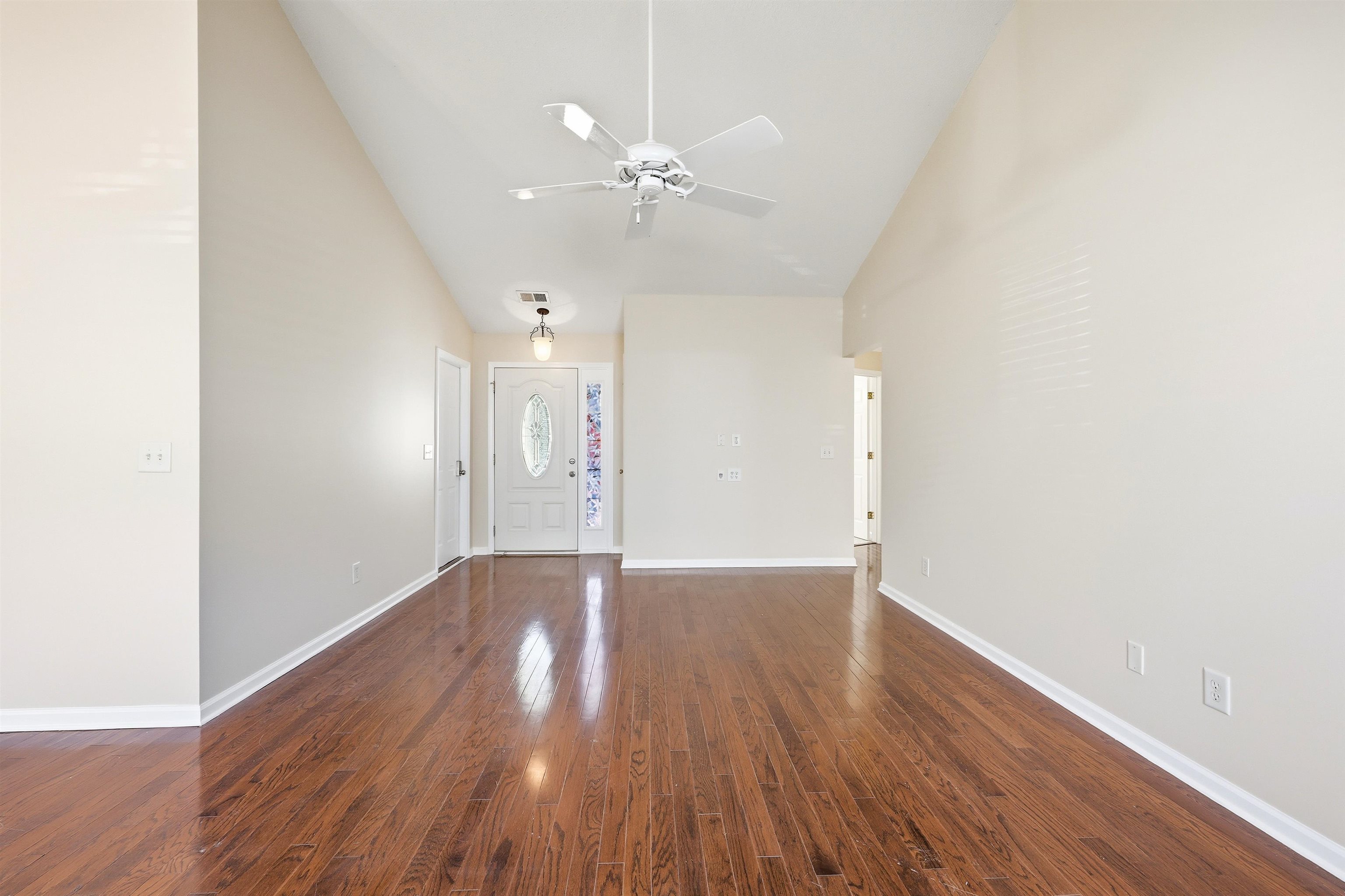 1193 Jumper Trail Circle Property Photo 5