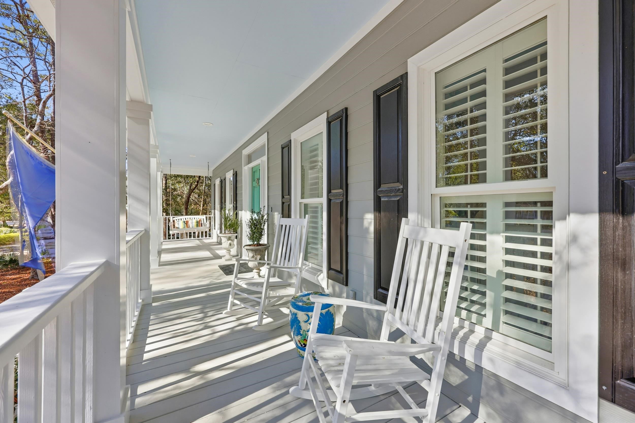 213 Old Carriage Loop Property Photo 5