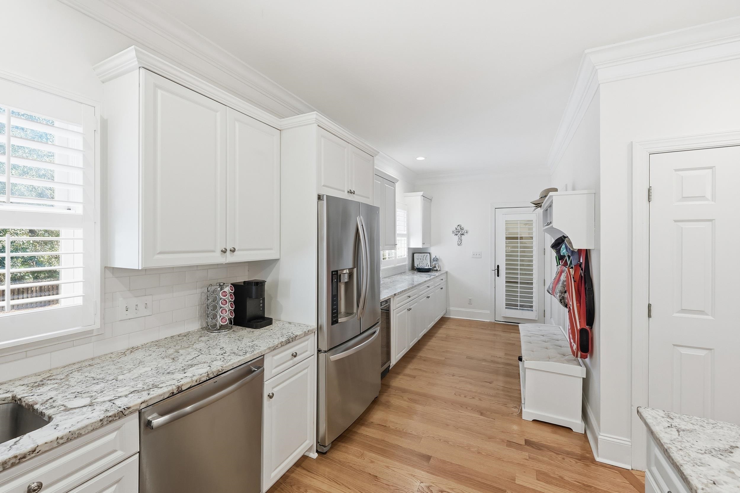213 Old Carriage Loop Property Photo 16
