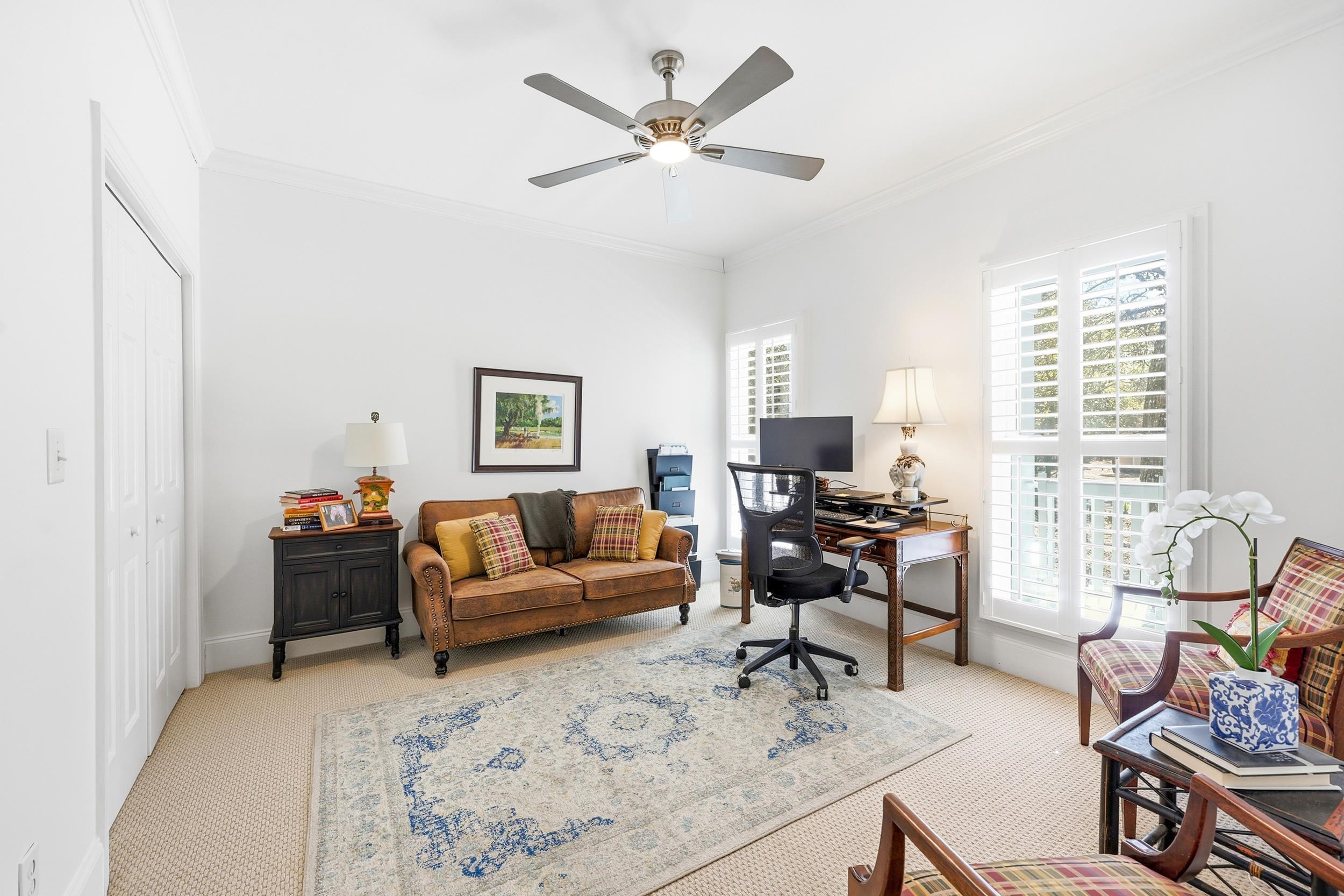 213 Old Carriage Loop Property Photo 17