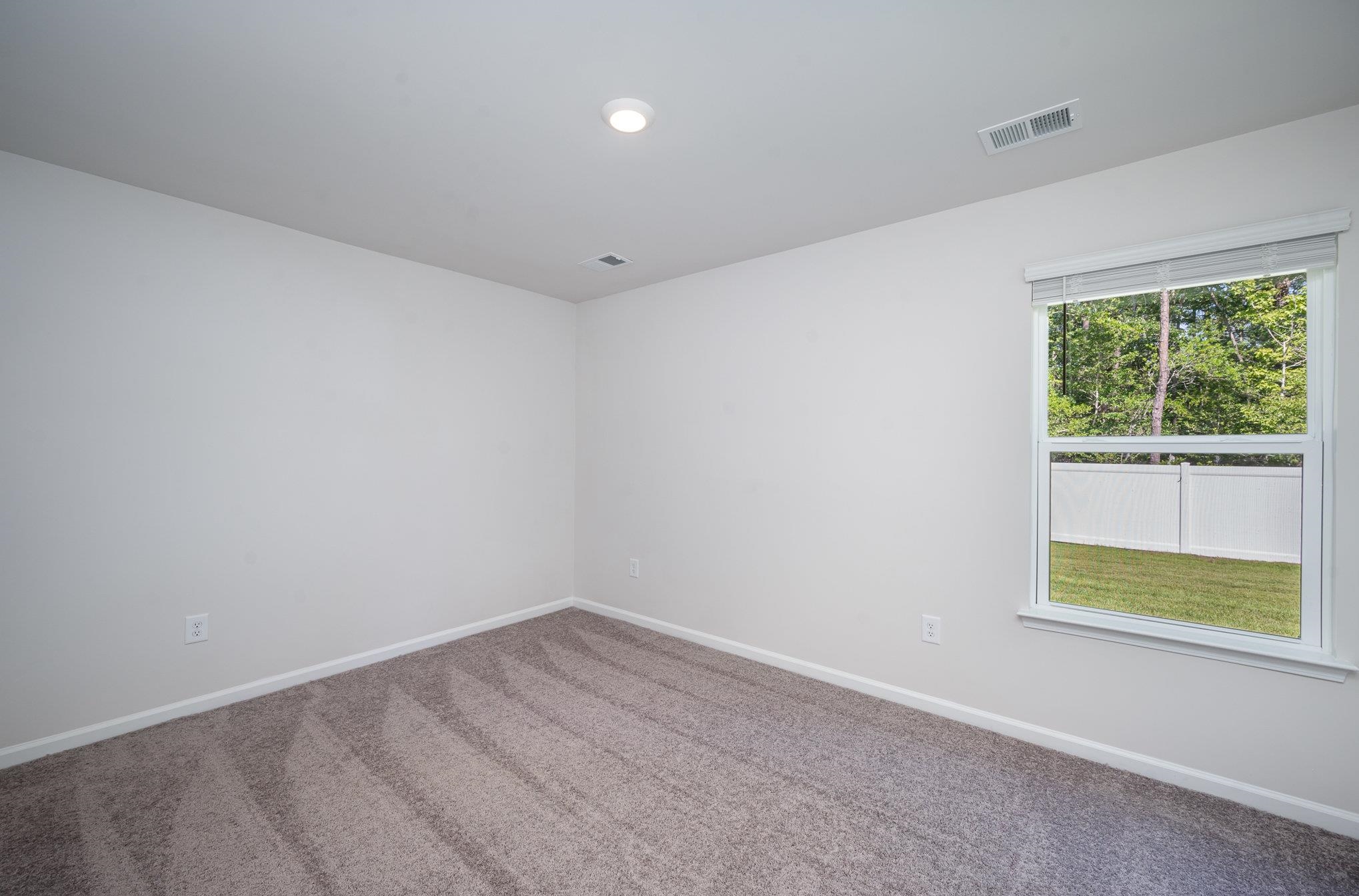 236 Ashworth Dr. Property Photo 8