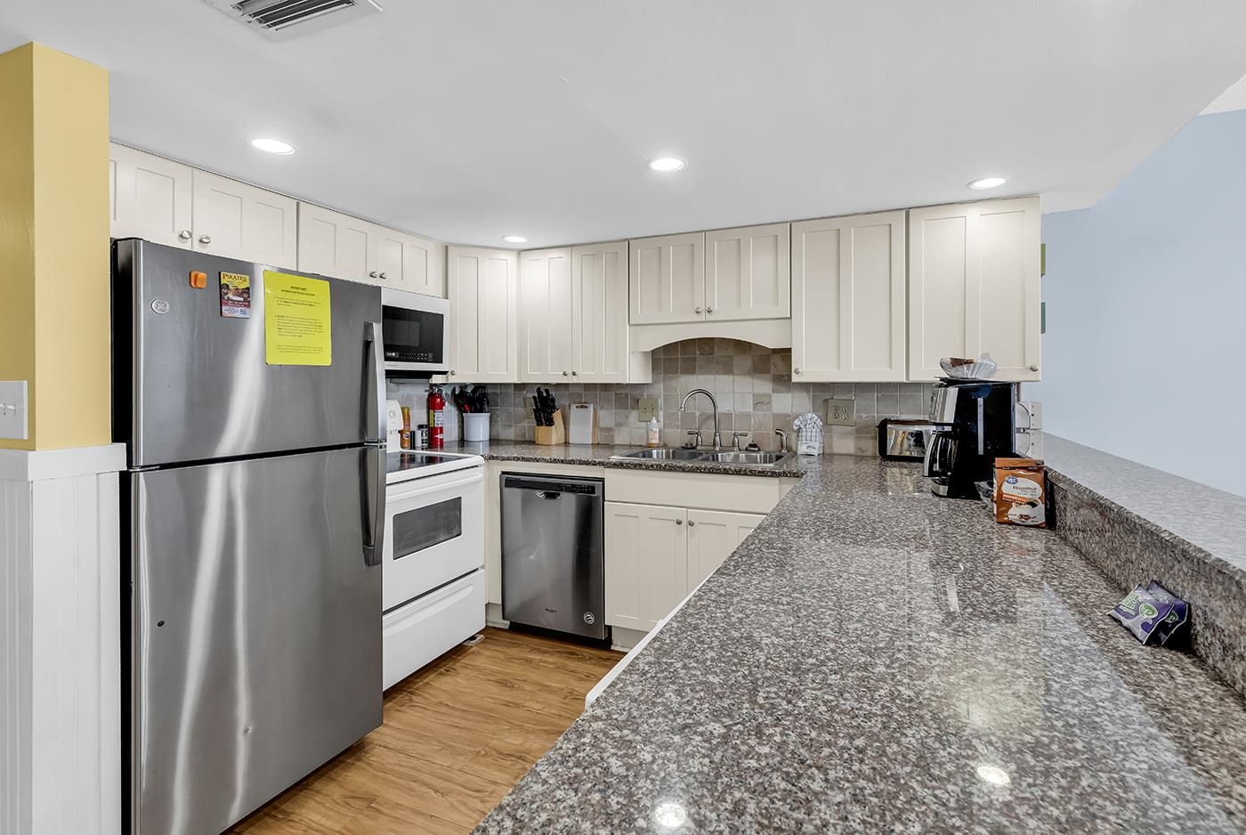 4111 S Ocean Blvd. Property Photo 2