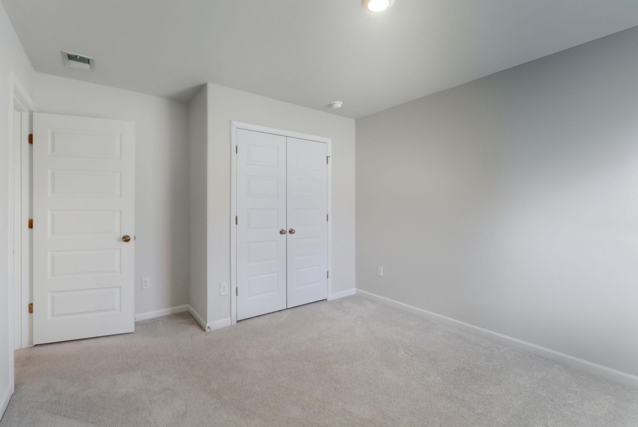 1580 Swing Bridge Way Property Photo 32