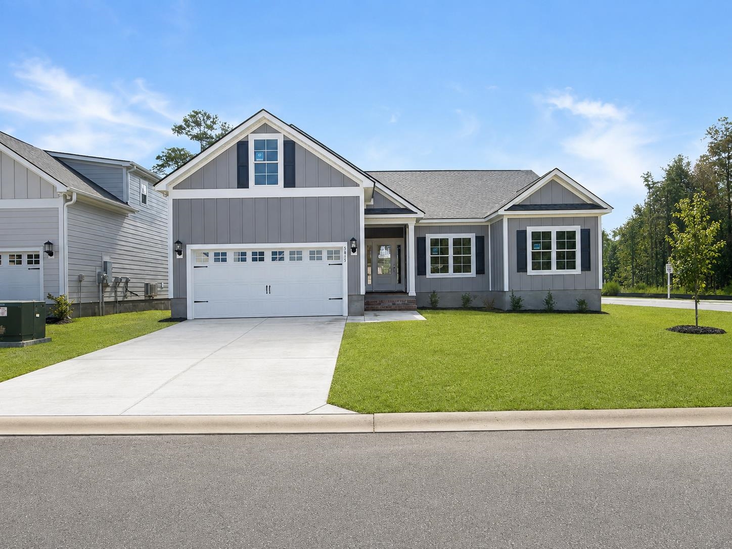 5015 Shore Breeze Dr. Property Photo 1