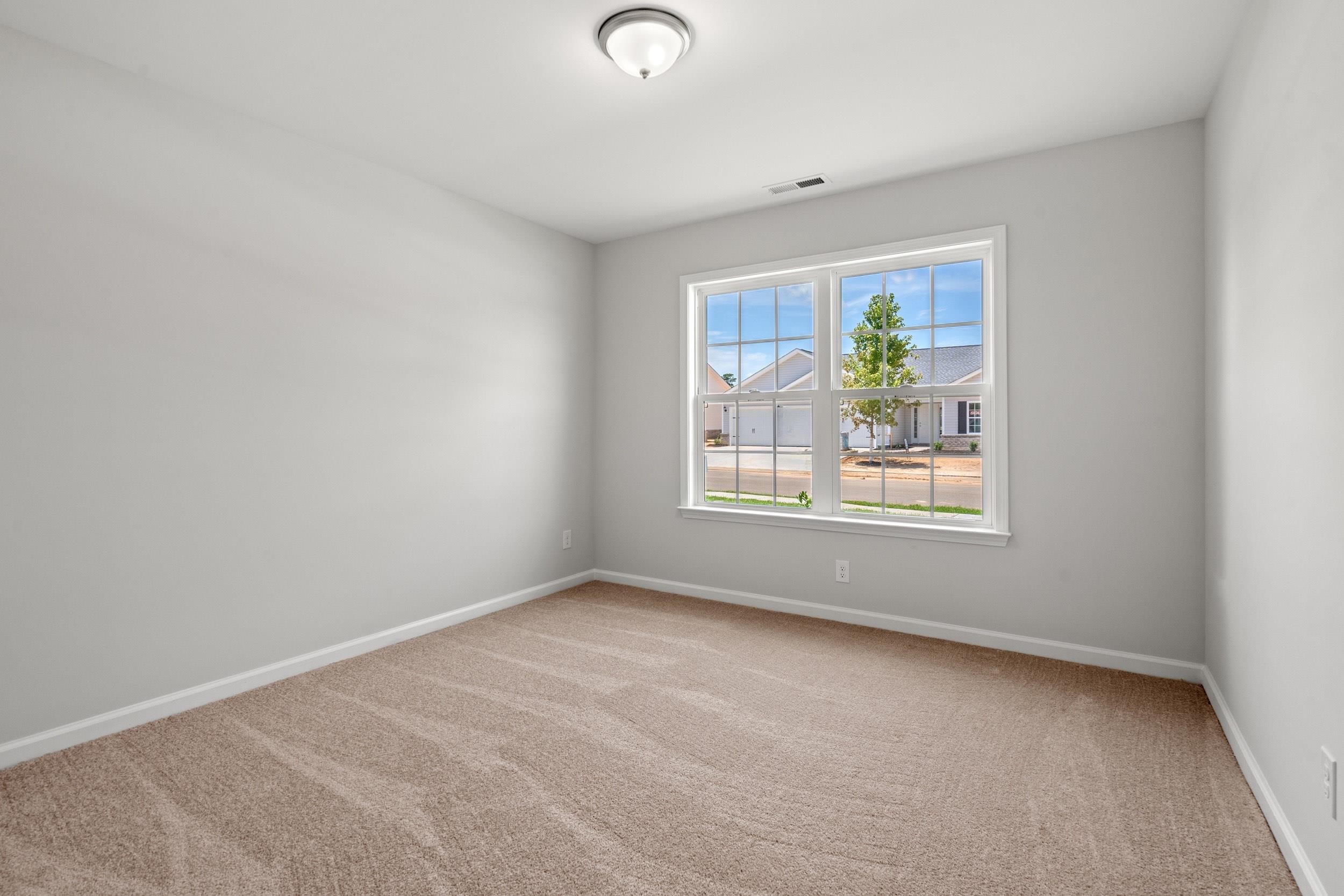 5015 Shore Breeze Dr. Property Photo 14