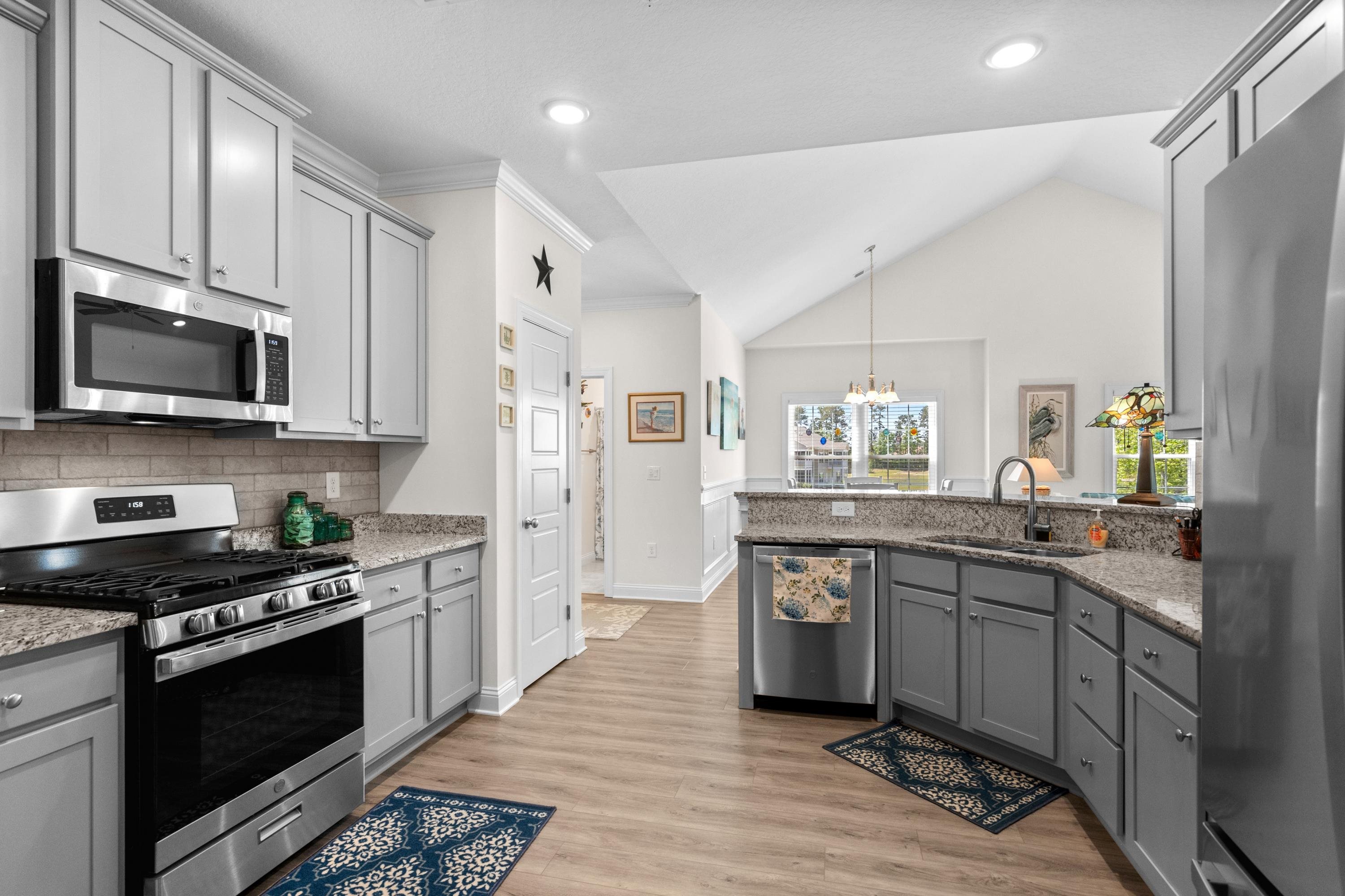 948 Jackline Place Property Photo 18