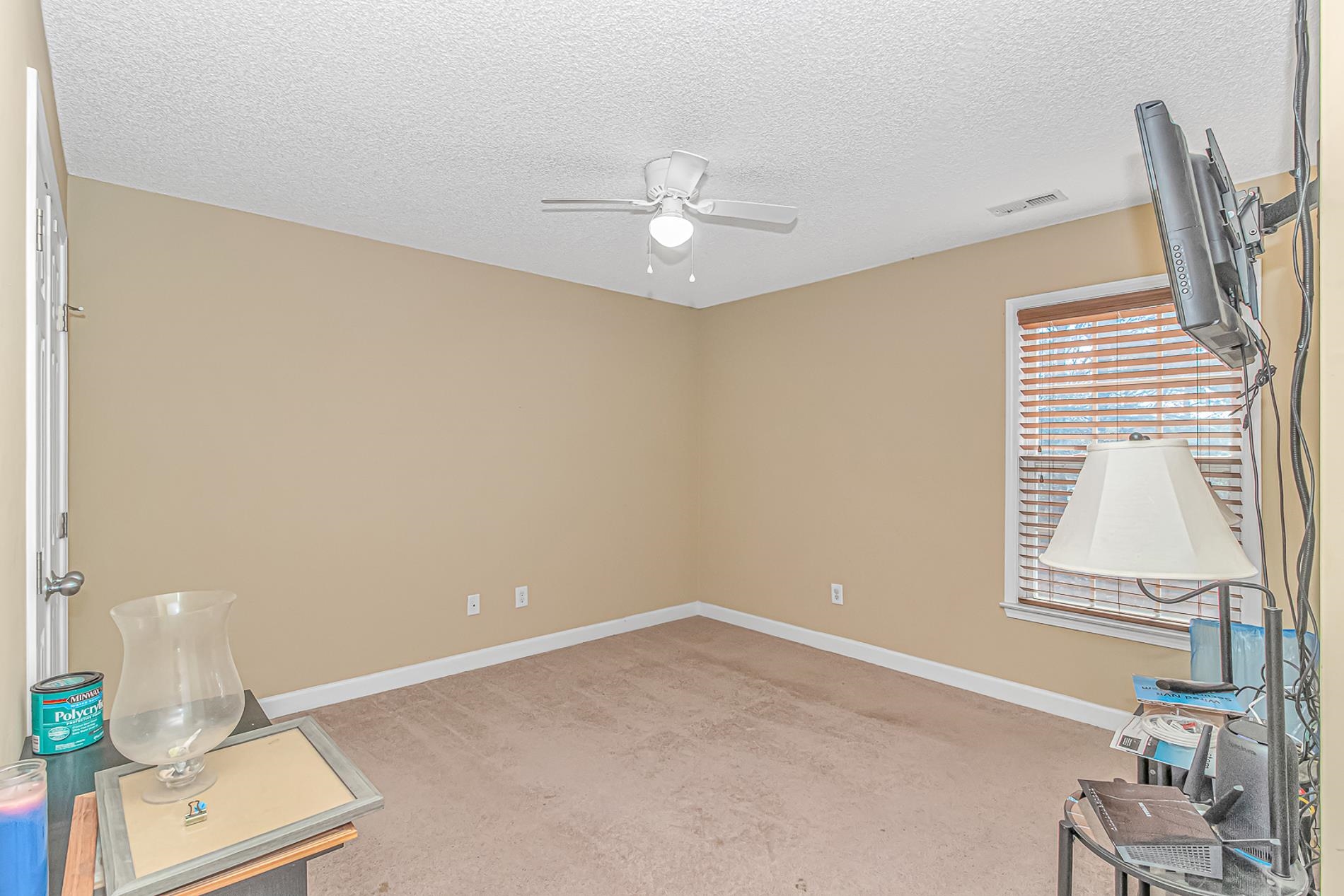 143 Clovis Circle Property Photo 17
