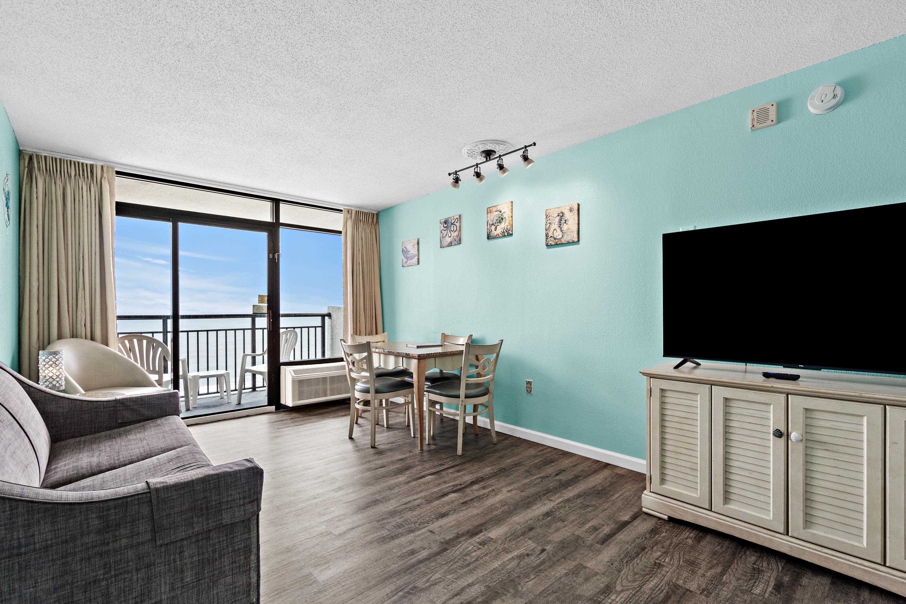 1501 S Ocean Blvd. Property Photo 2