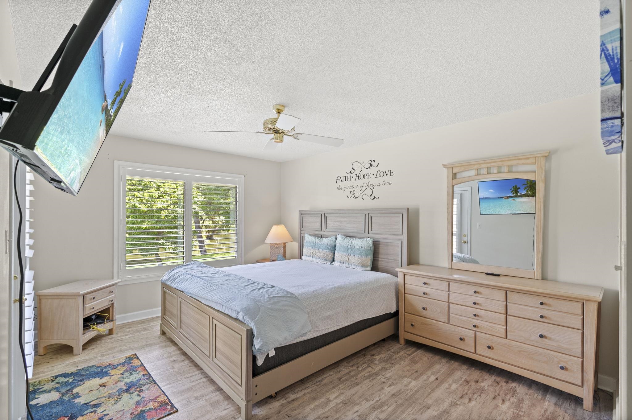 175 Saint Clears Way Property Photo 15