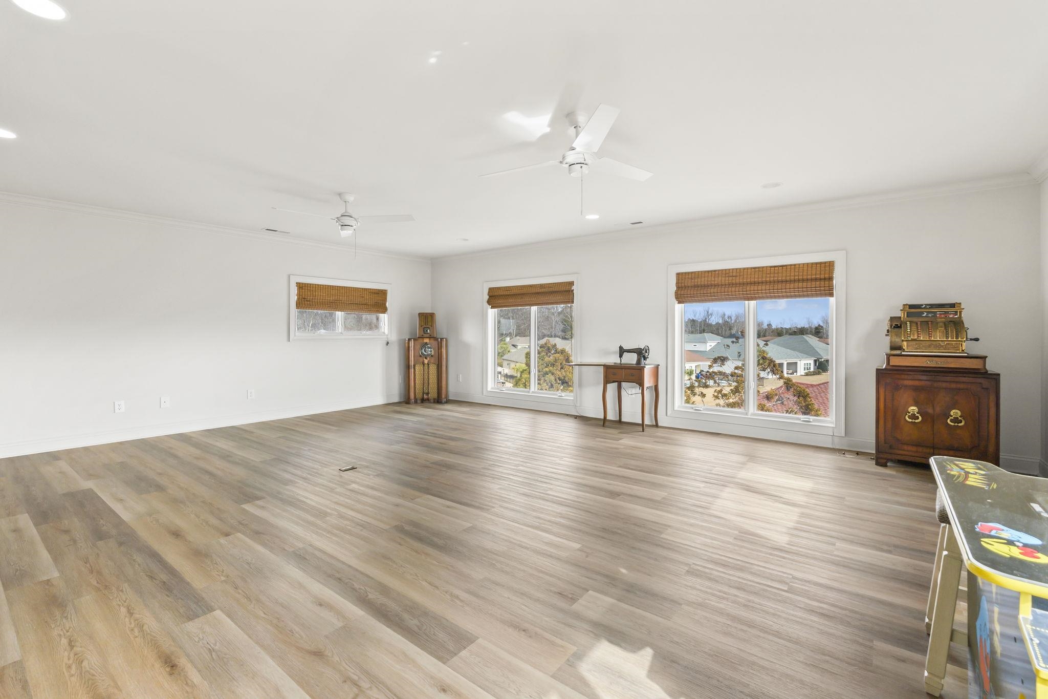 6017 Fish Hawk Ct. Property Photo 32