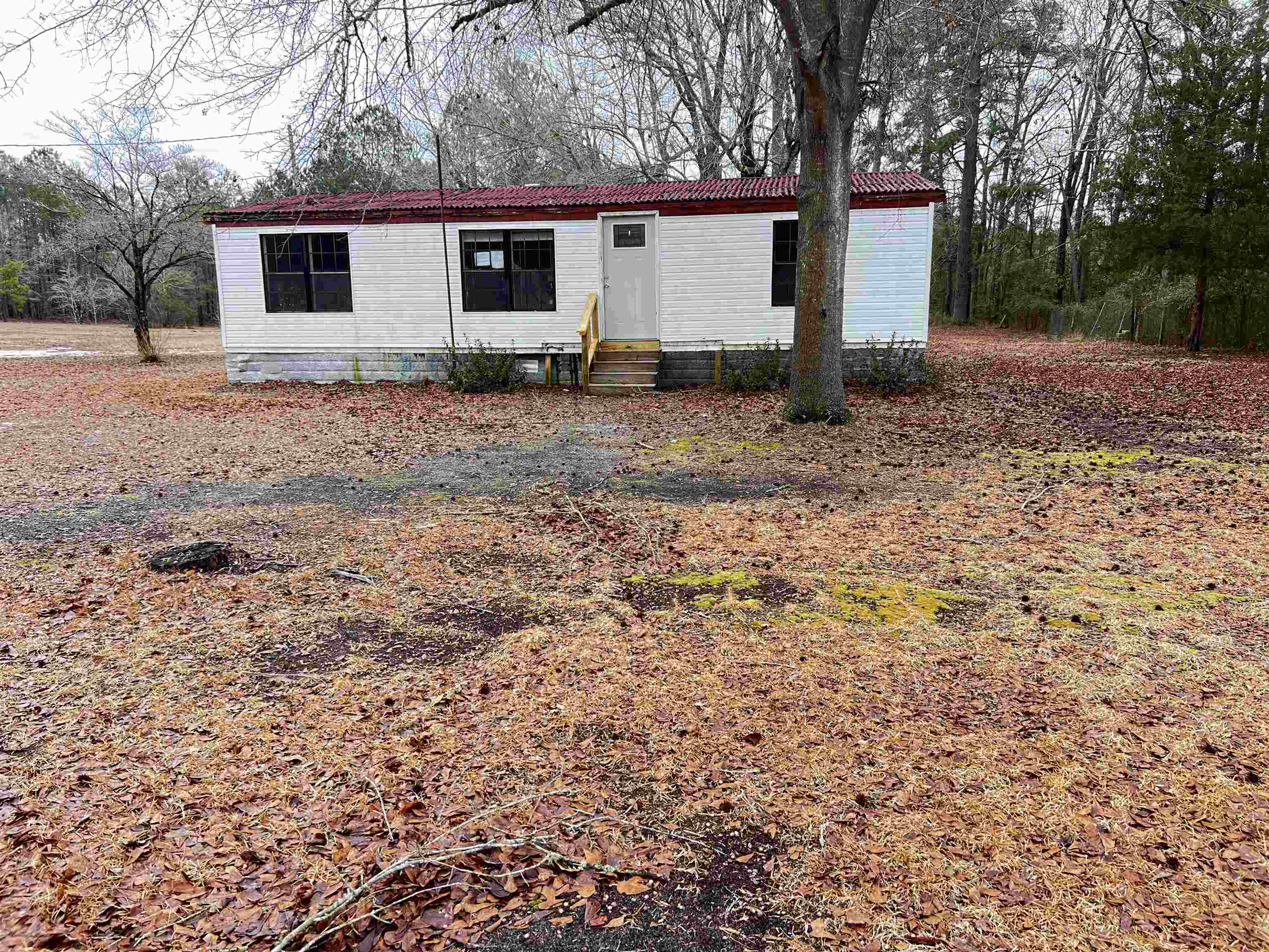 307 Bowling Green Rd Property Photo 1