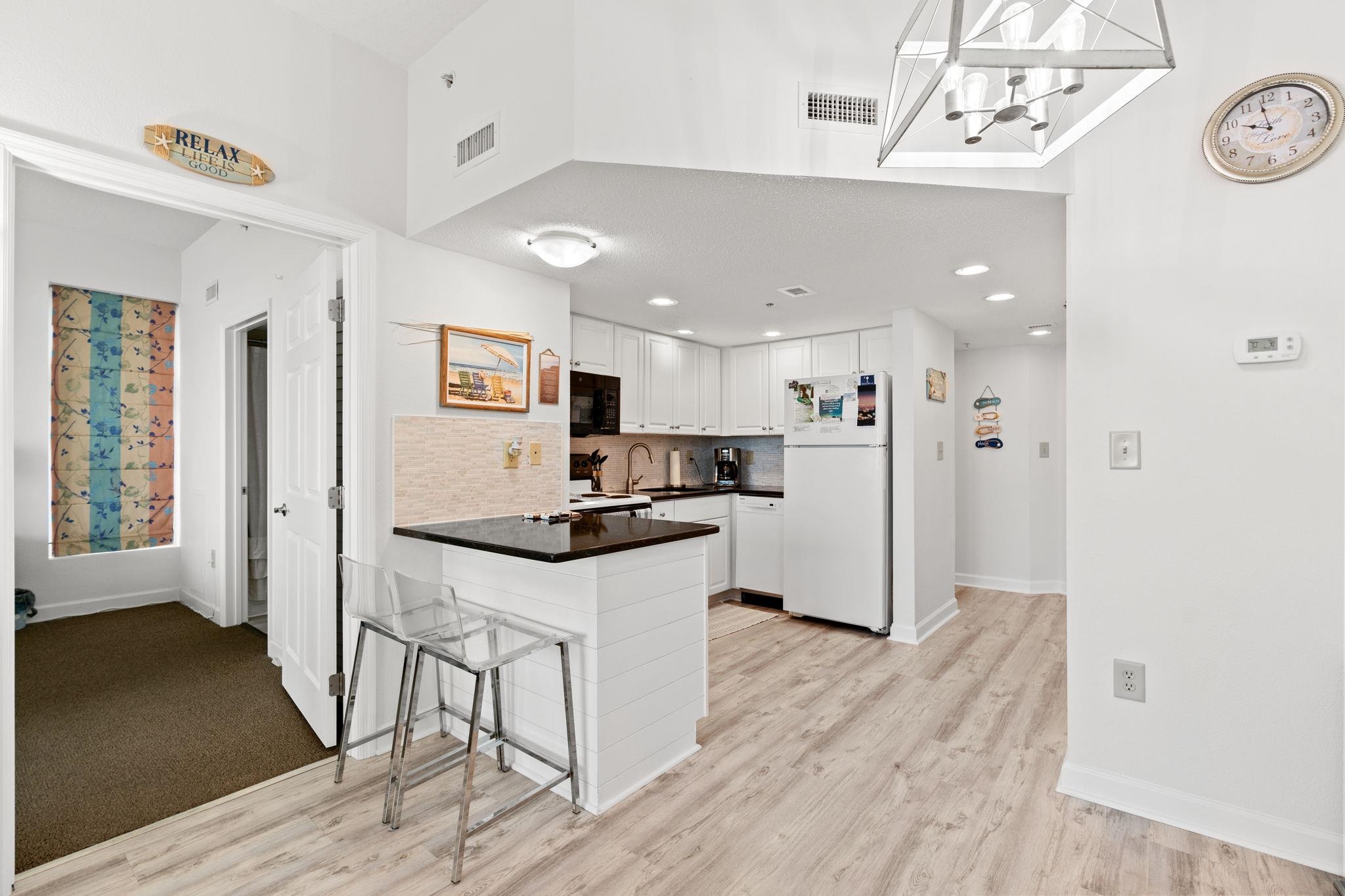 2501 S Ocean Blvd. Property Photo 10