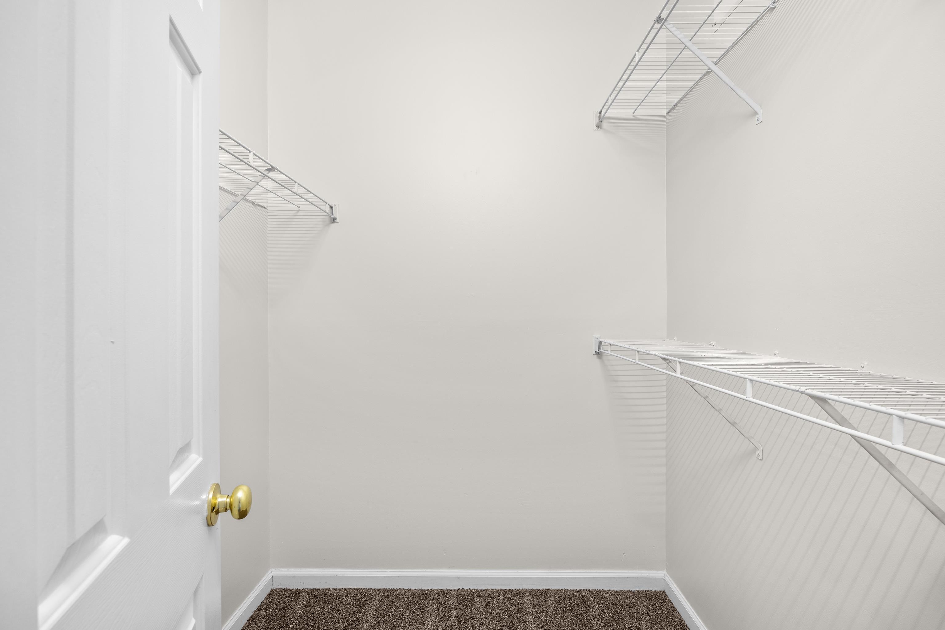 5846 Longwood Dr. Property Photo 18