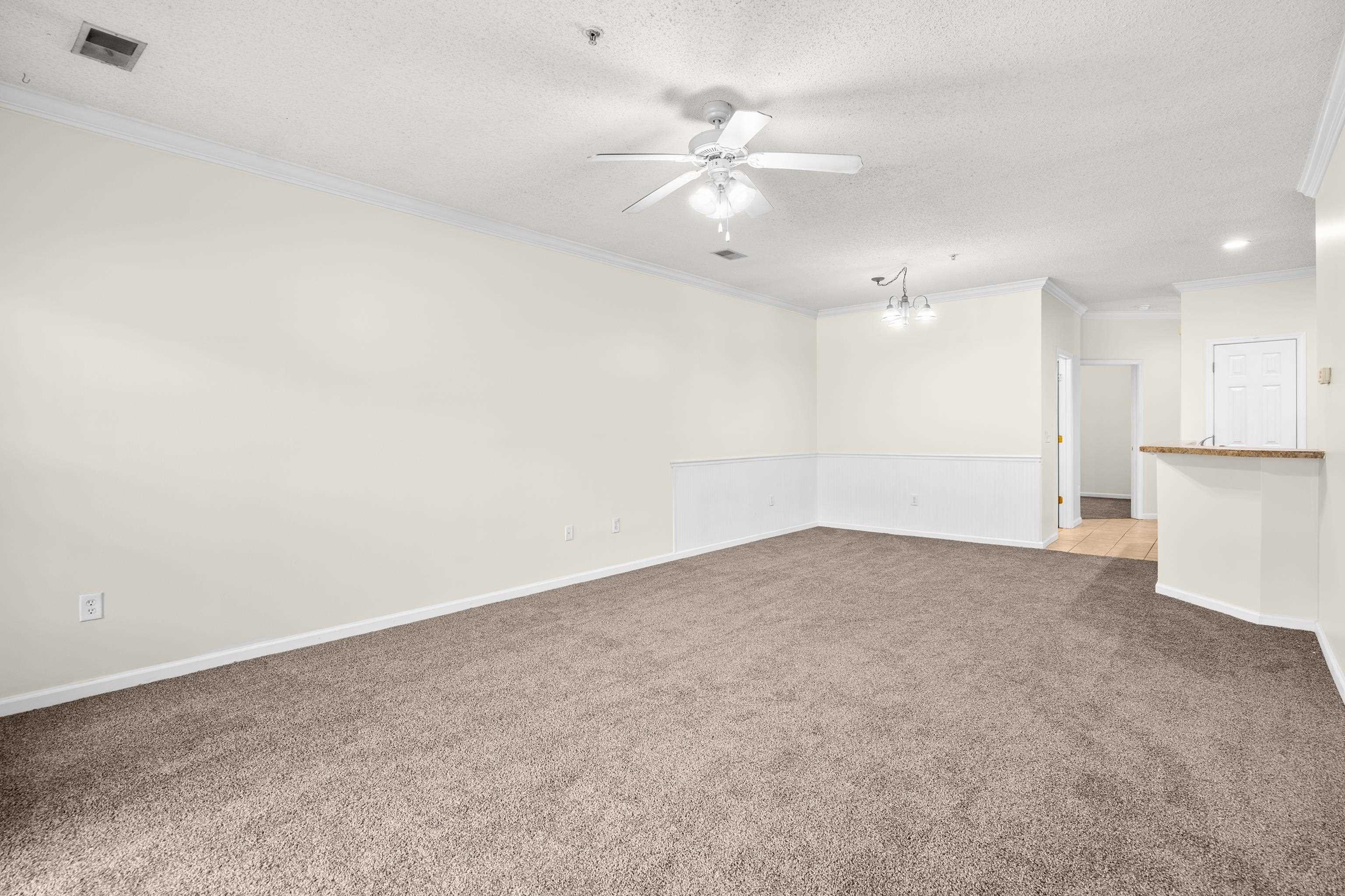 5846 Longwood Dr. Property Photo 29