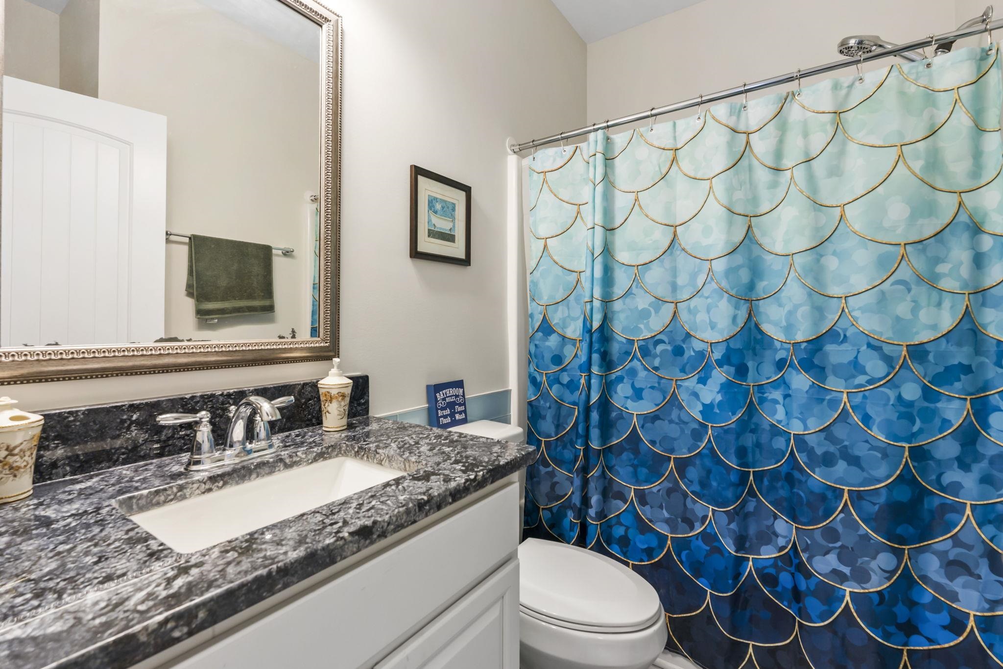 131 Crabapple Dr. Property Photo 5