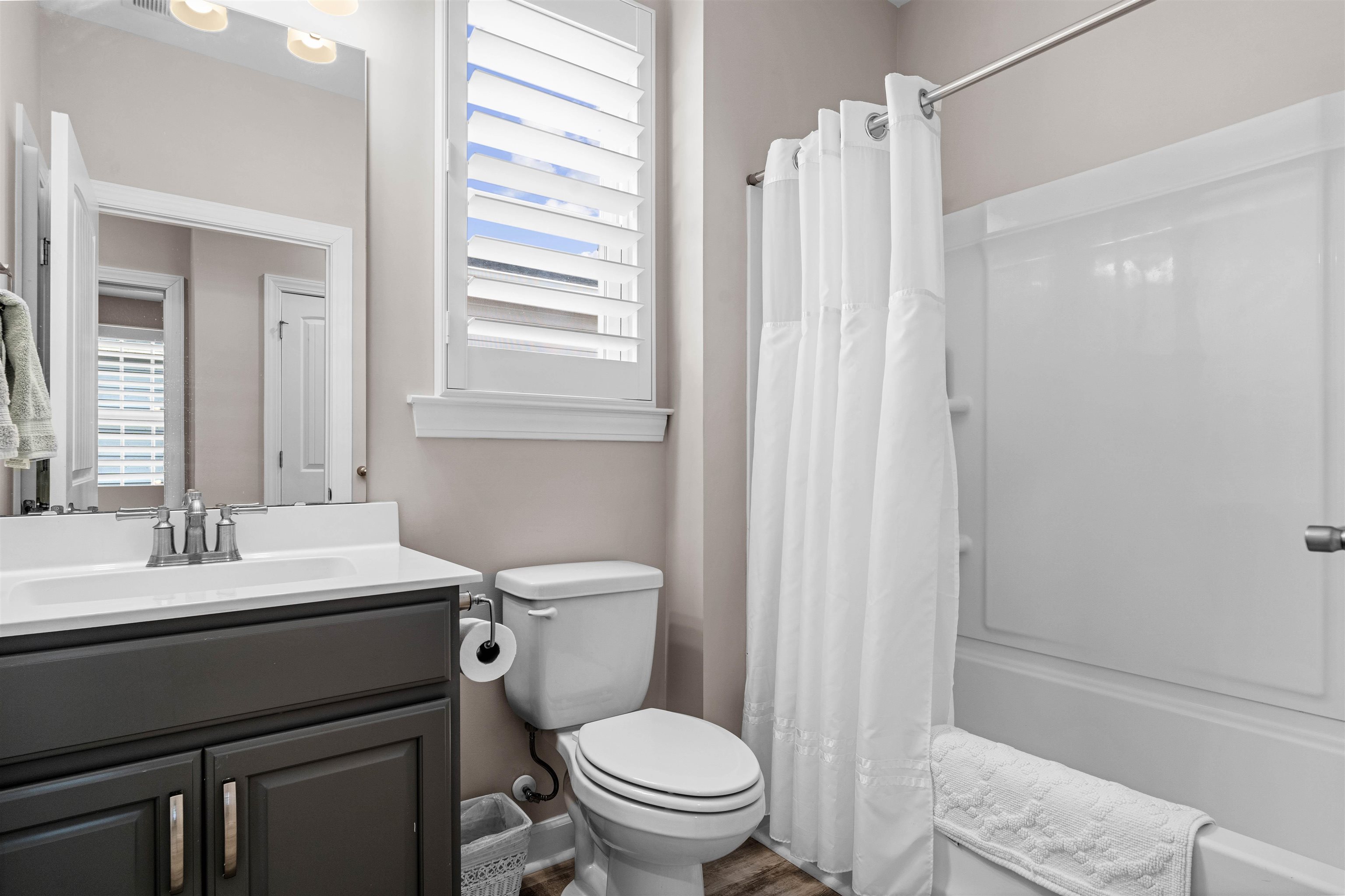 1011 Cascade Loop Property Photo 23